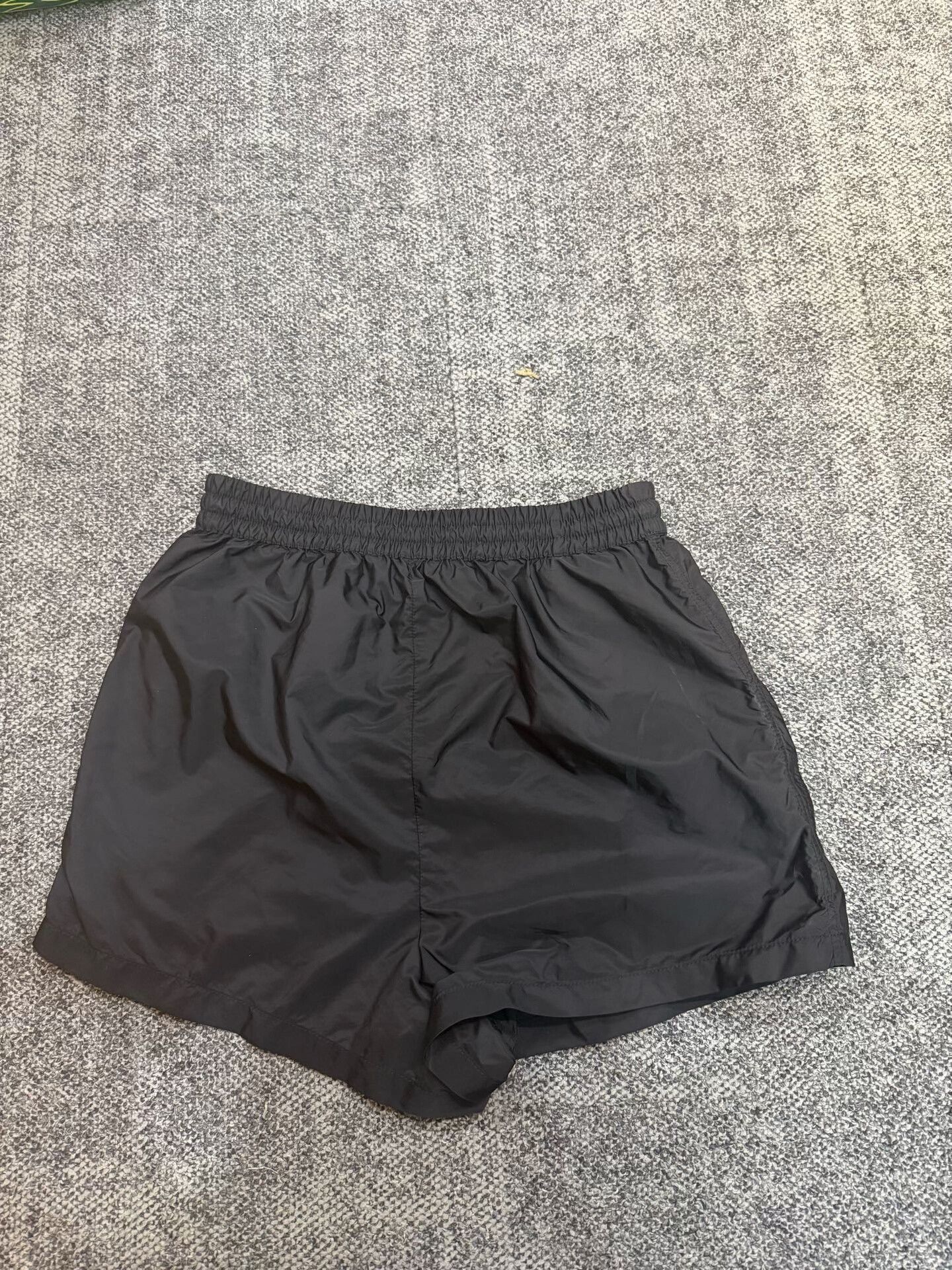 Prada Prada Black Shorts Size 38 Size 38" / US 16 / IT 52 - 2 Thumbnail
