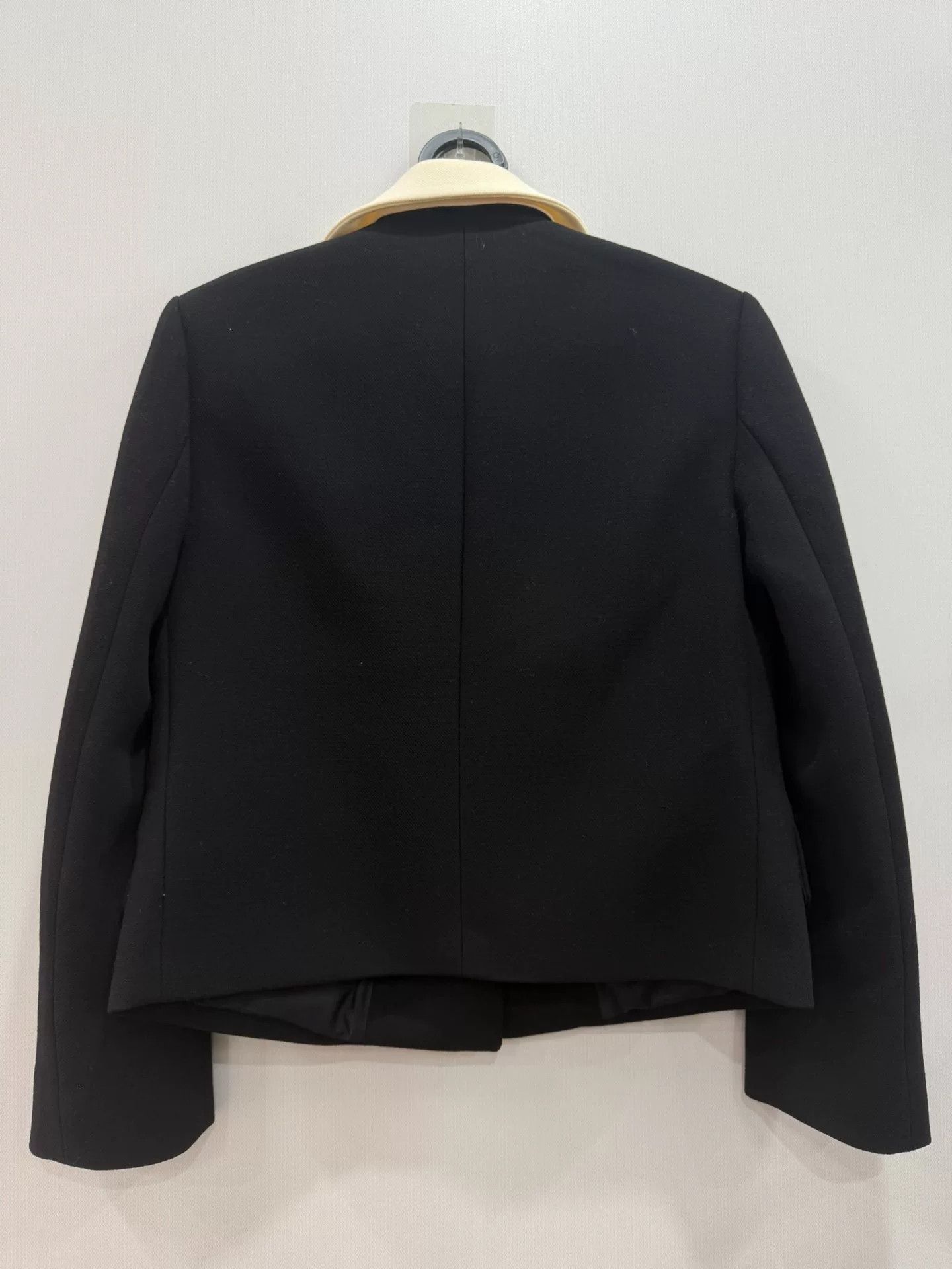 Prada Prada Black Regular Shoulder Coat 40 Size S / US 4 / IT 40 - 2 Thumbnail