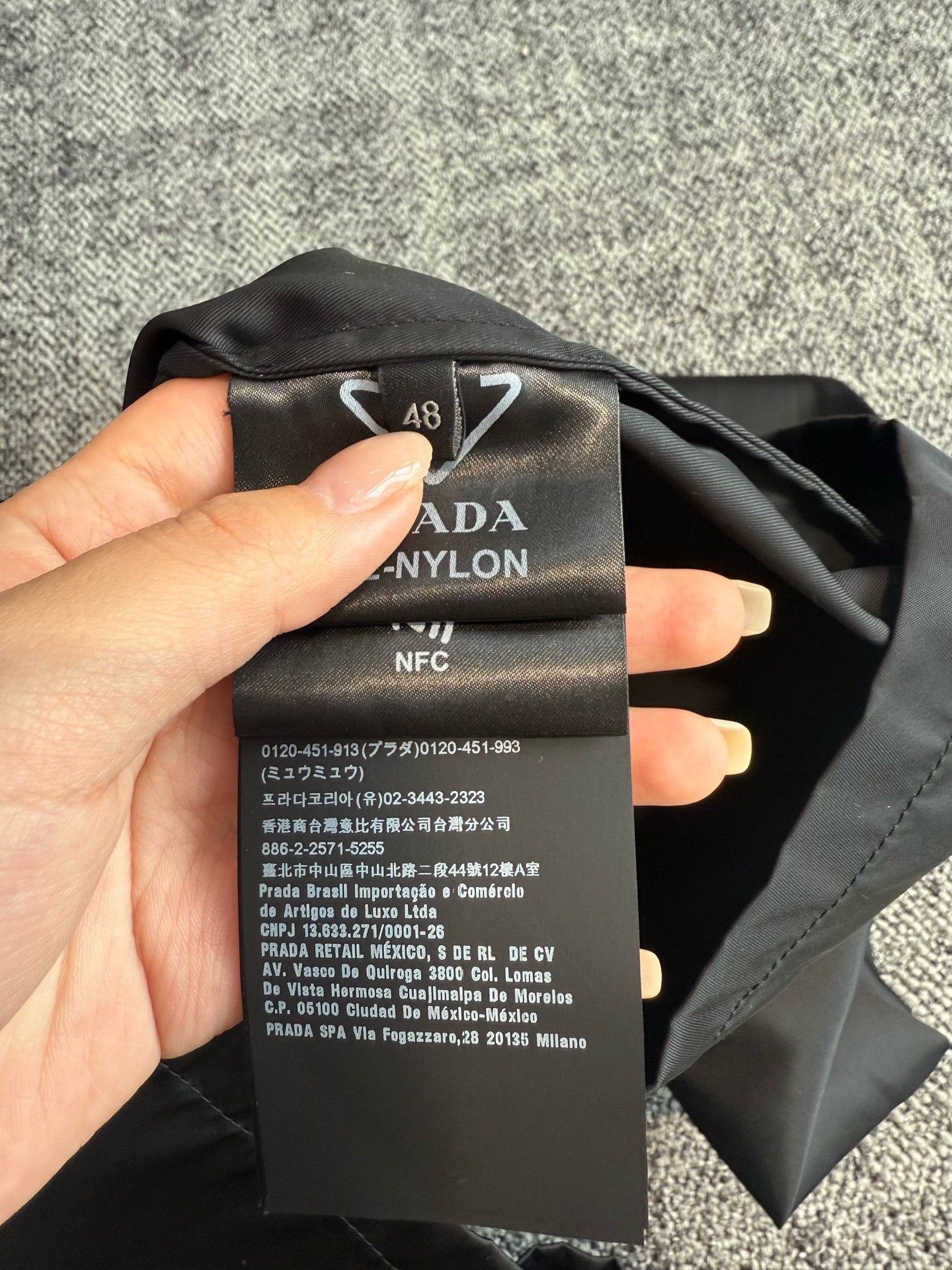 Prada Prada Black Jacket 48 Made in Italy Size US M / EU 48-50 / 2 - 3 Thumbnail