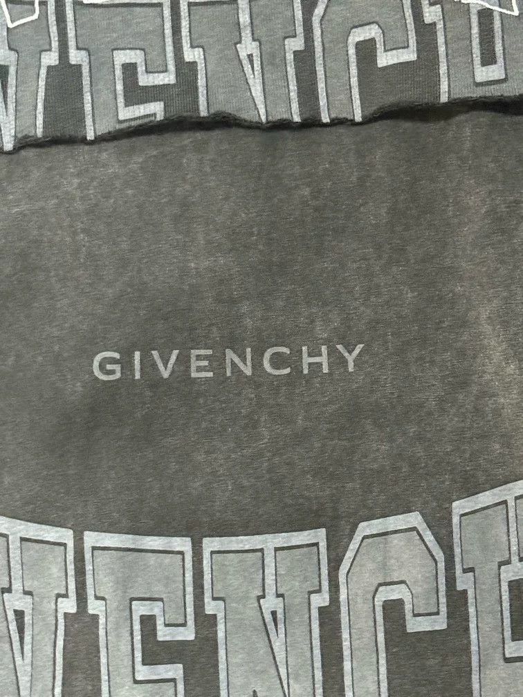 Givenchy Givenchy Black Short Sleeve T-Shirt M Size US M / EU 48-50 / 2 - 3 Thumbnail