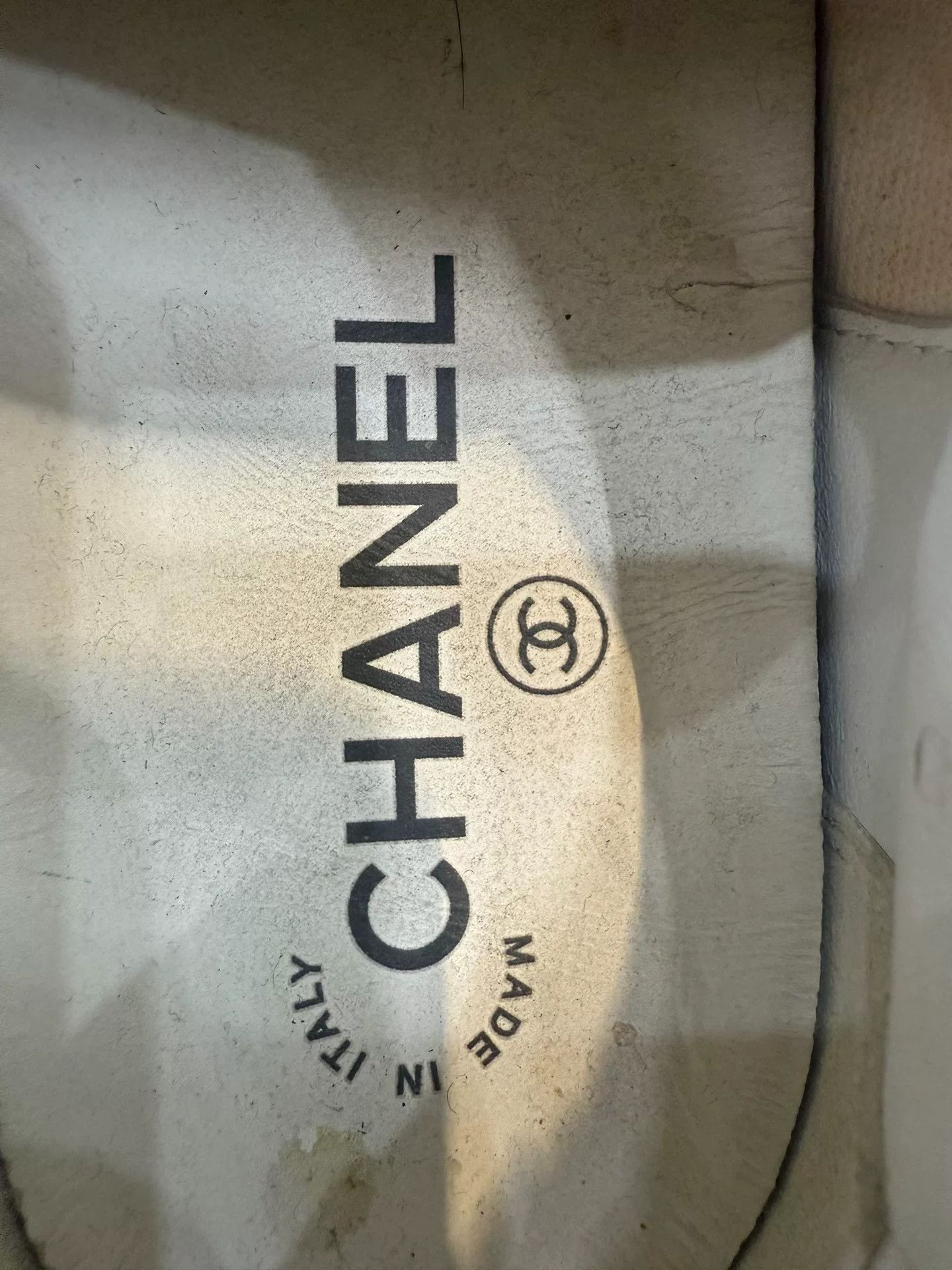 Chanel Chanel x Pharrell Graffiti Sneakers Size US 6.5 / IT 36.5 - 4 Thumbnail