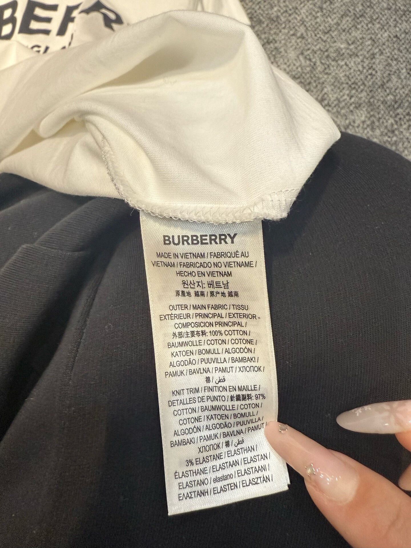 Burberry Burberry XXL Cotton Logo Item Size US XXL / EU 58 / 5 - 5 Thumbnail