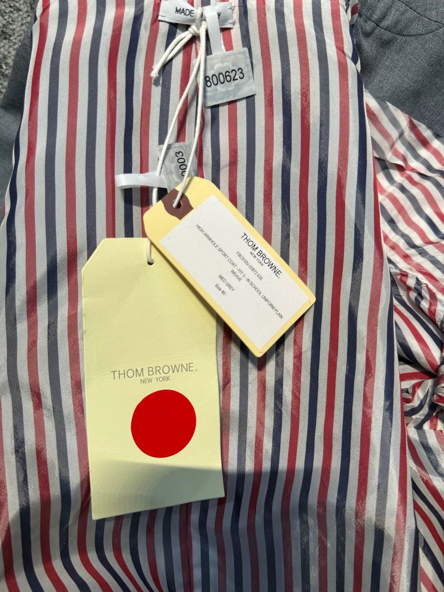 Thom Browne Thom Browne Size 40 Suit Jacket Size US XXS / EU 40 - 4 Thumbnail
