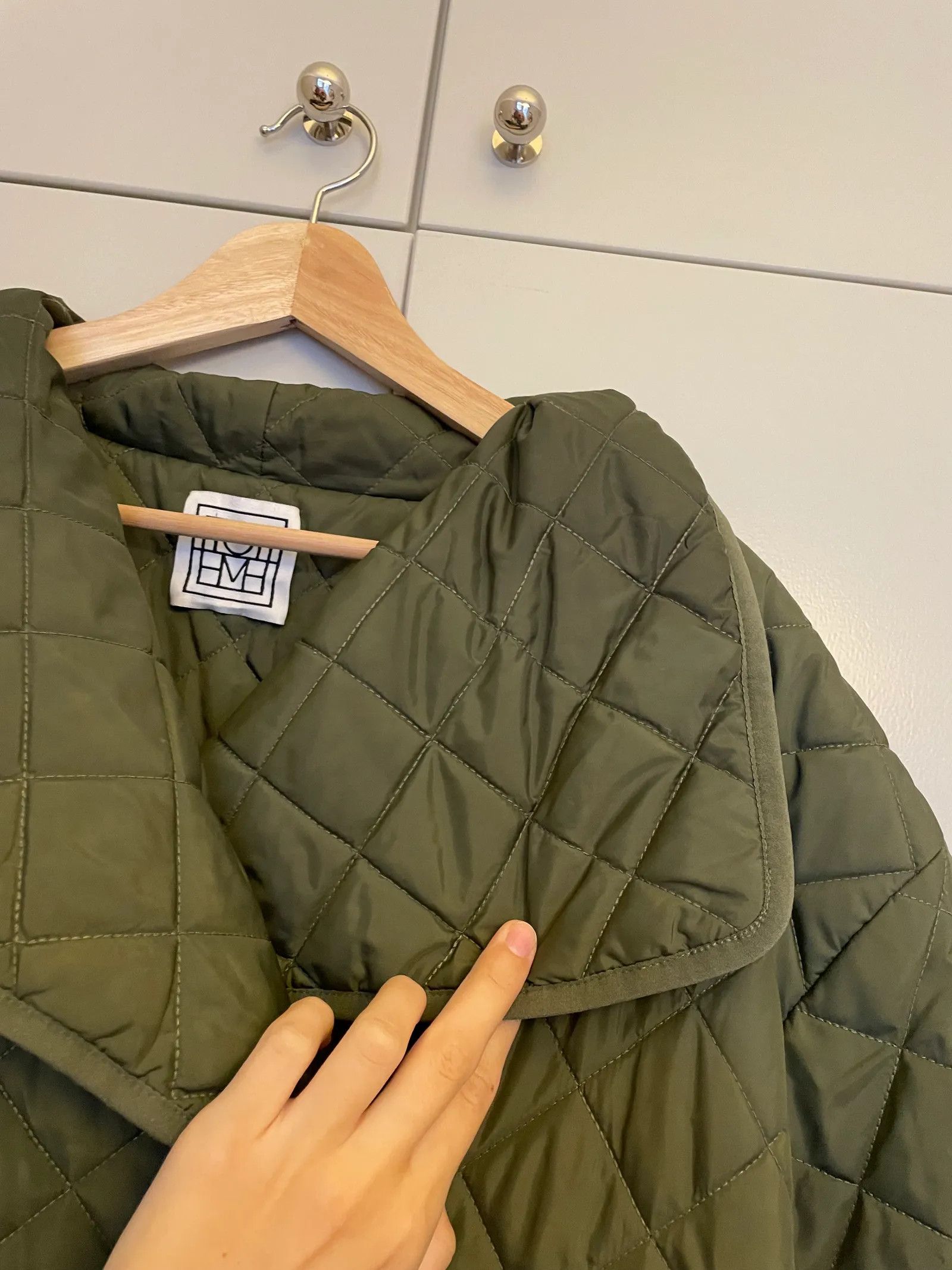 Toteme Toteme Signature Quilted Coat Coat Size XS / US 0-2 / IT 36-38 - 5 Thumbnail