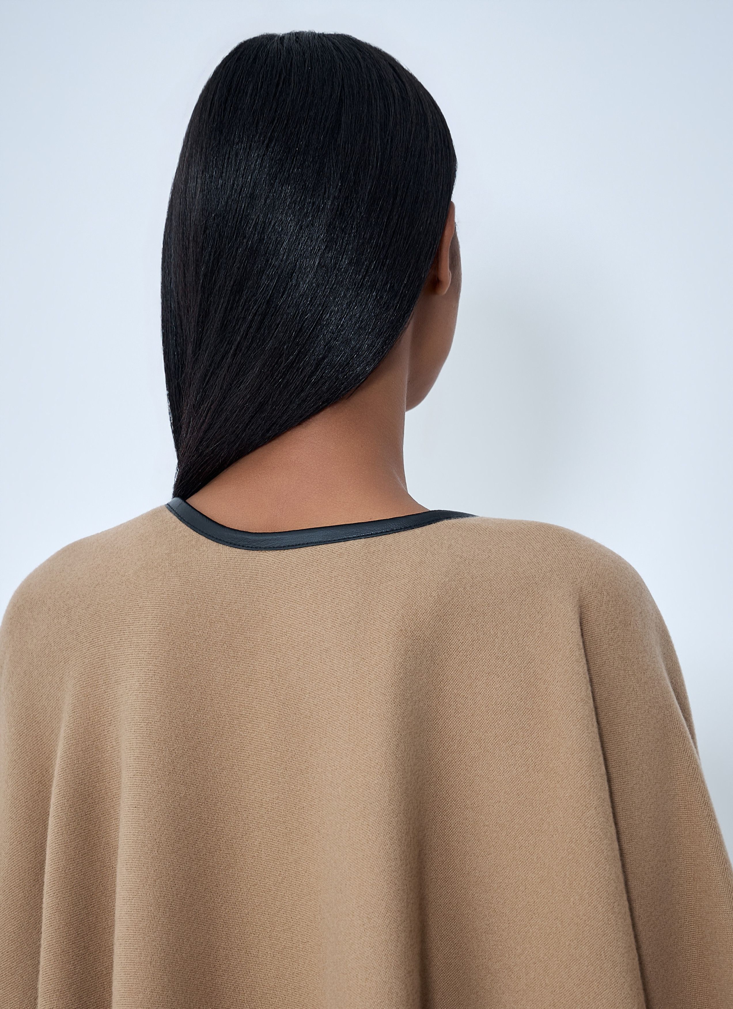 Max Mara Logo Motif Poncho Size ONE SIZE - 6 Thumbnail