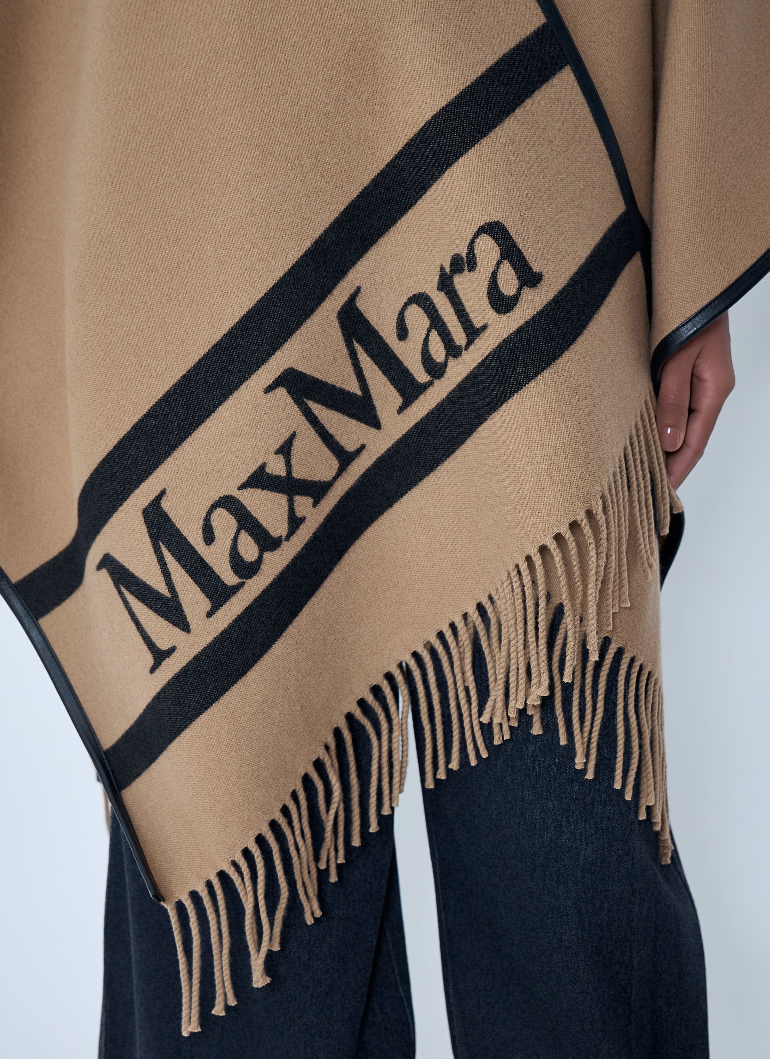 Max Mara Logo Motif Poncho Size ONE SIZE - 5 Thumbnail