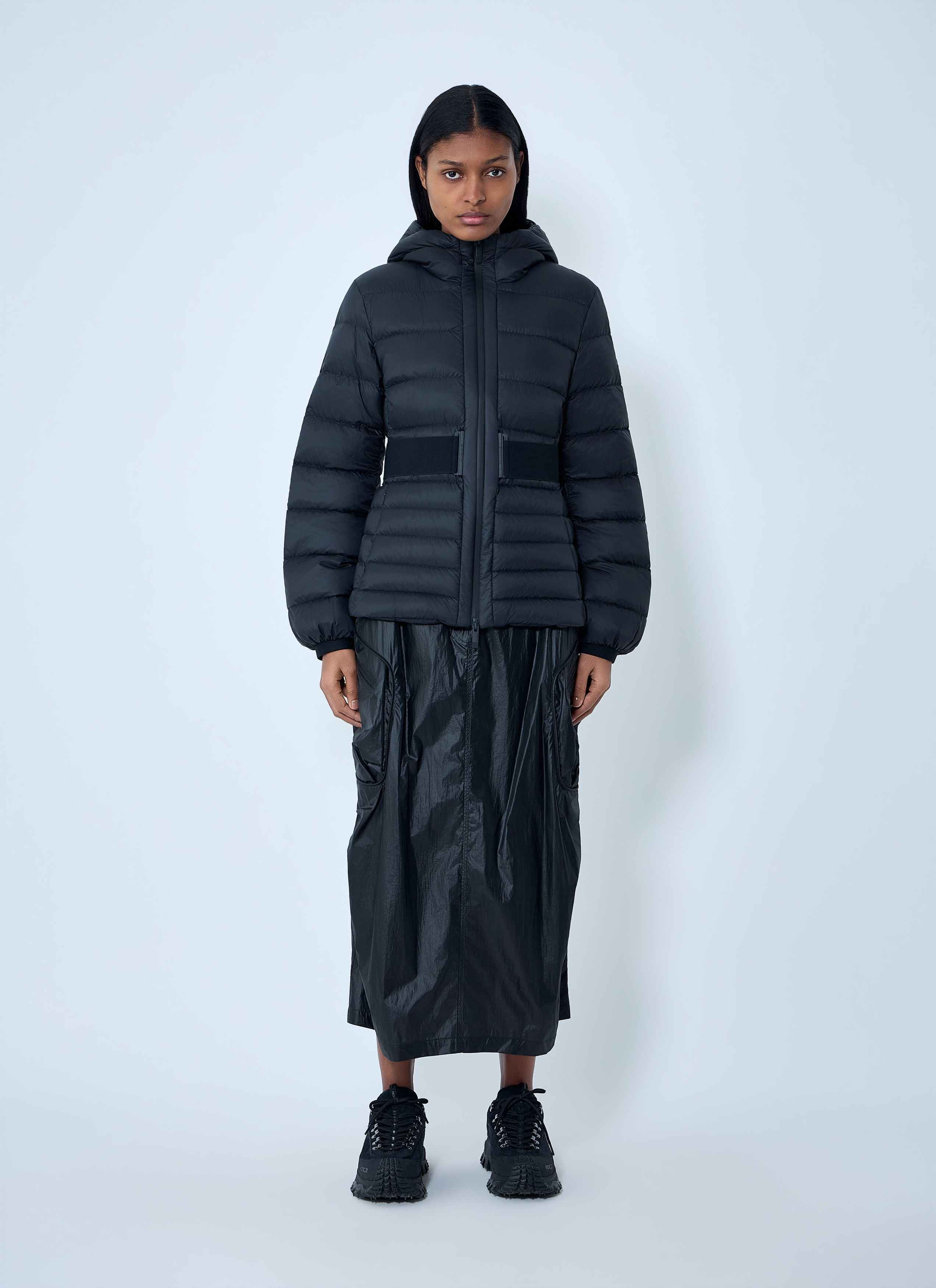 Moncler Magnolia Jacket Size XS / US 0-2 / IT 36-38 - 2 Thumbnail