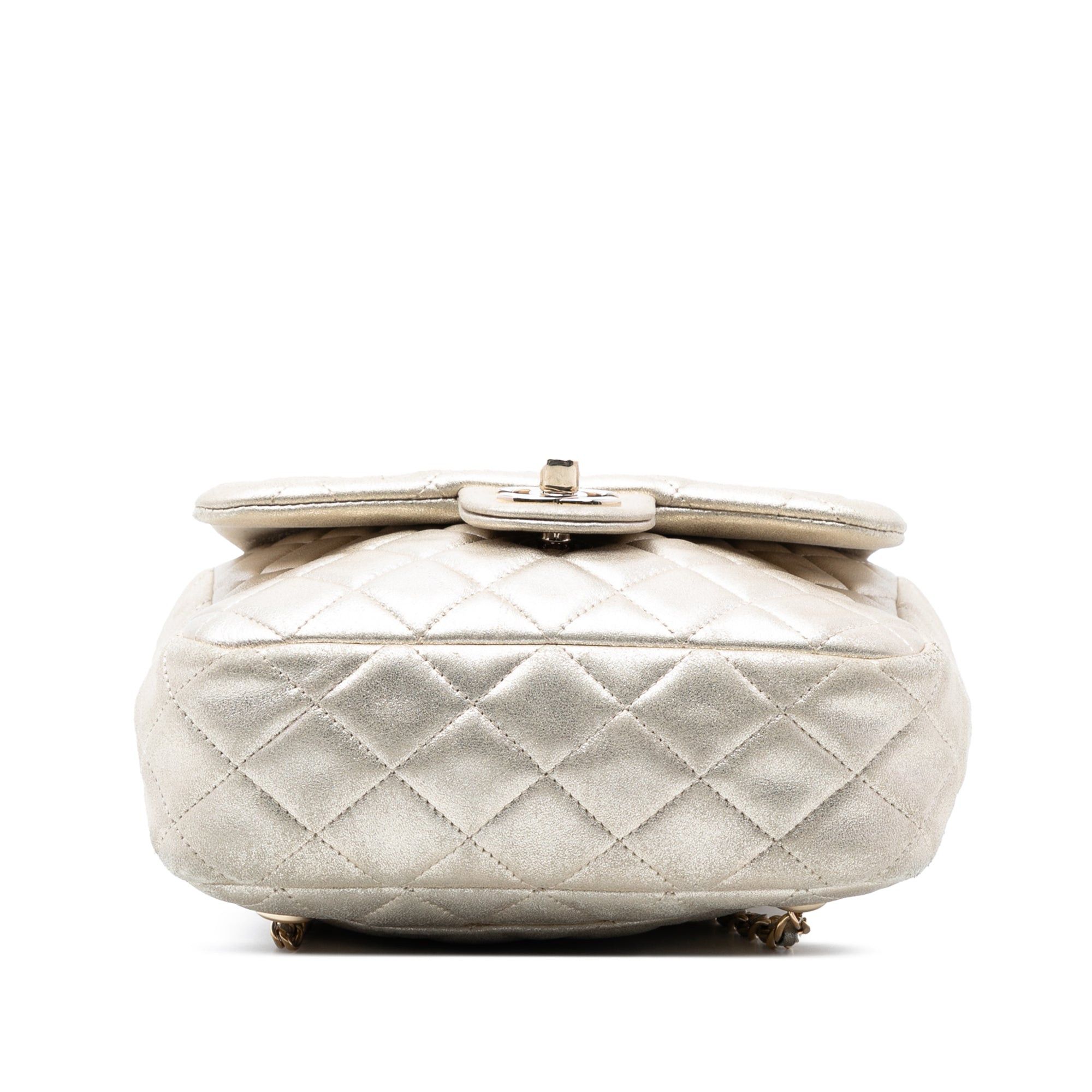 Chanel Small Metallic Lambskin In Seoul Backpack Size ONE SIZE - 3 Thumbnail