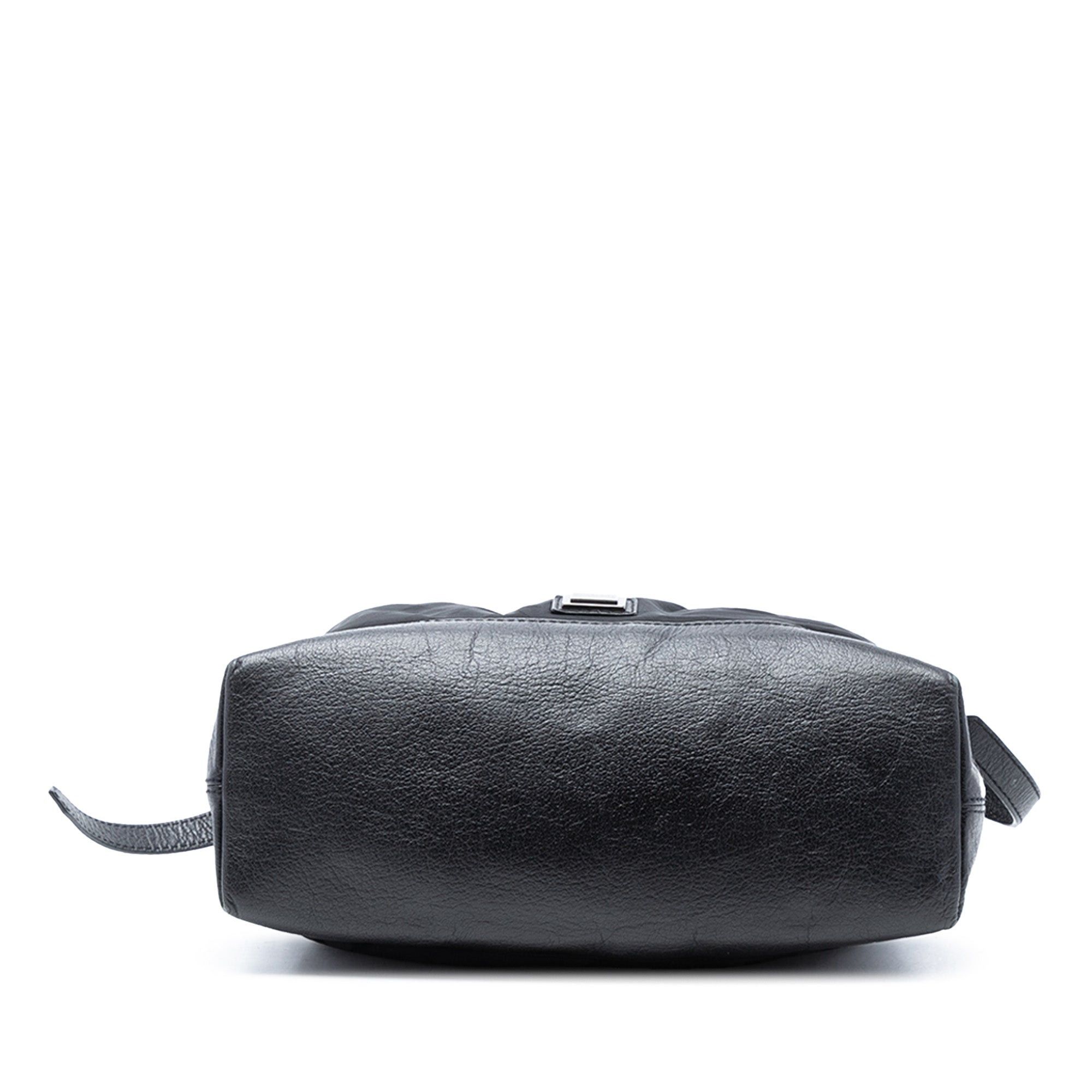 Burberry Tonal Check Nylon Shoulder Bag Size ONE SIZE - 3 Thumbnail