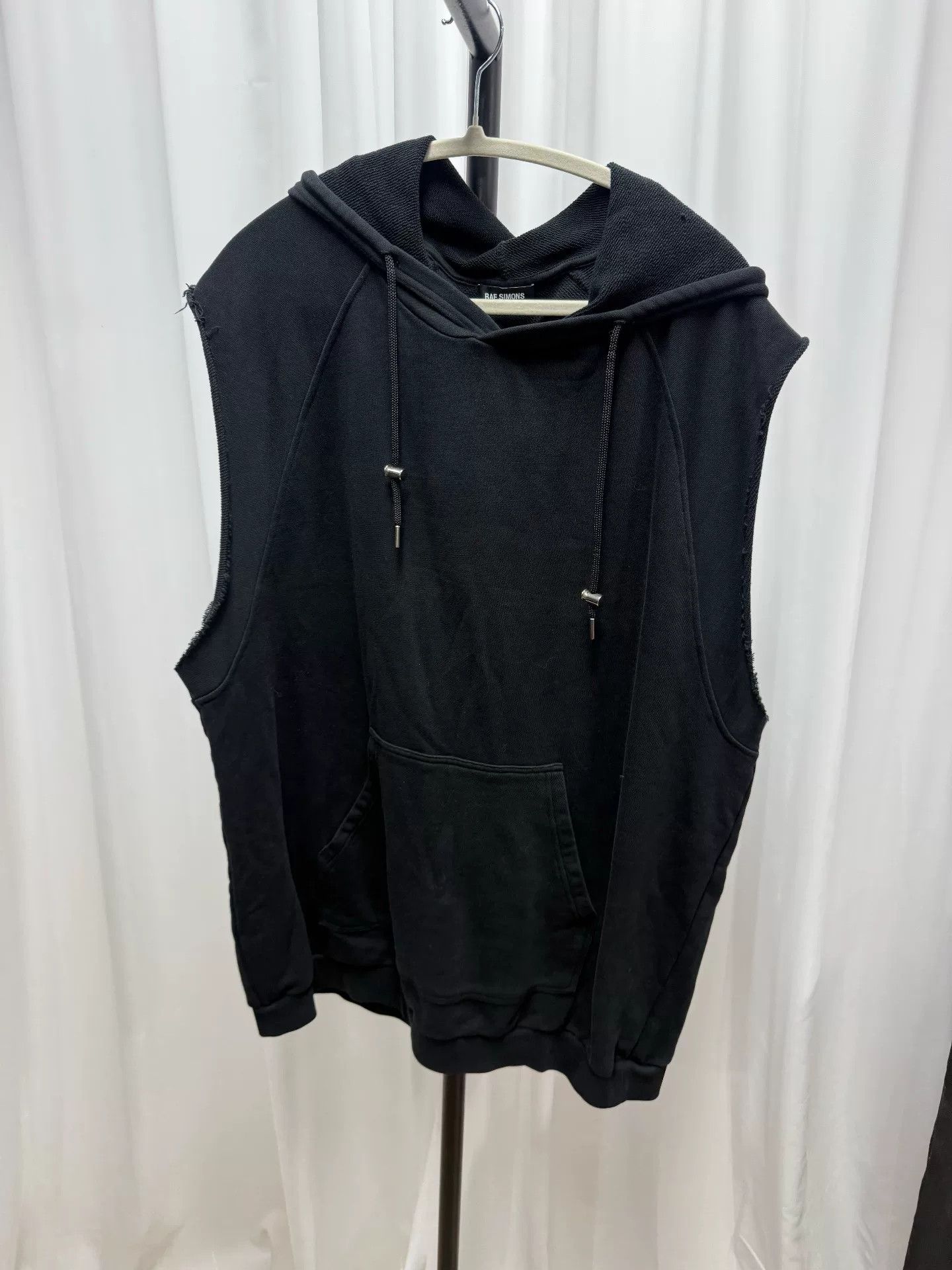 Raf Simons Raf Simons Portrait Sleeveless OS Vest Size US M / EU 48-50 / 2 - 2 Thumbnail