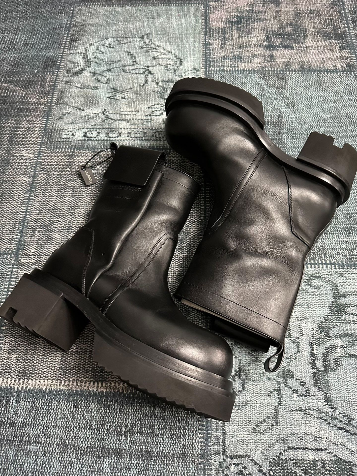 Rick Owens Rick Owens Bogun Chelsea Boots Size US 9 / EU 42 - 2 Thumbnail