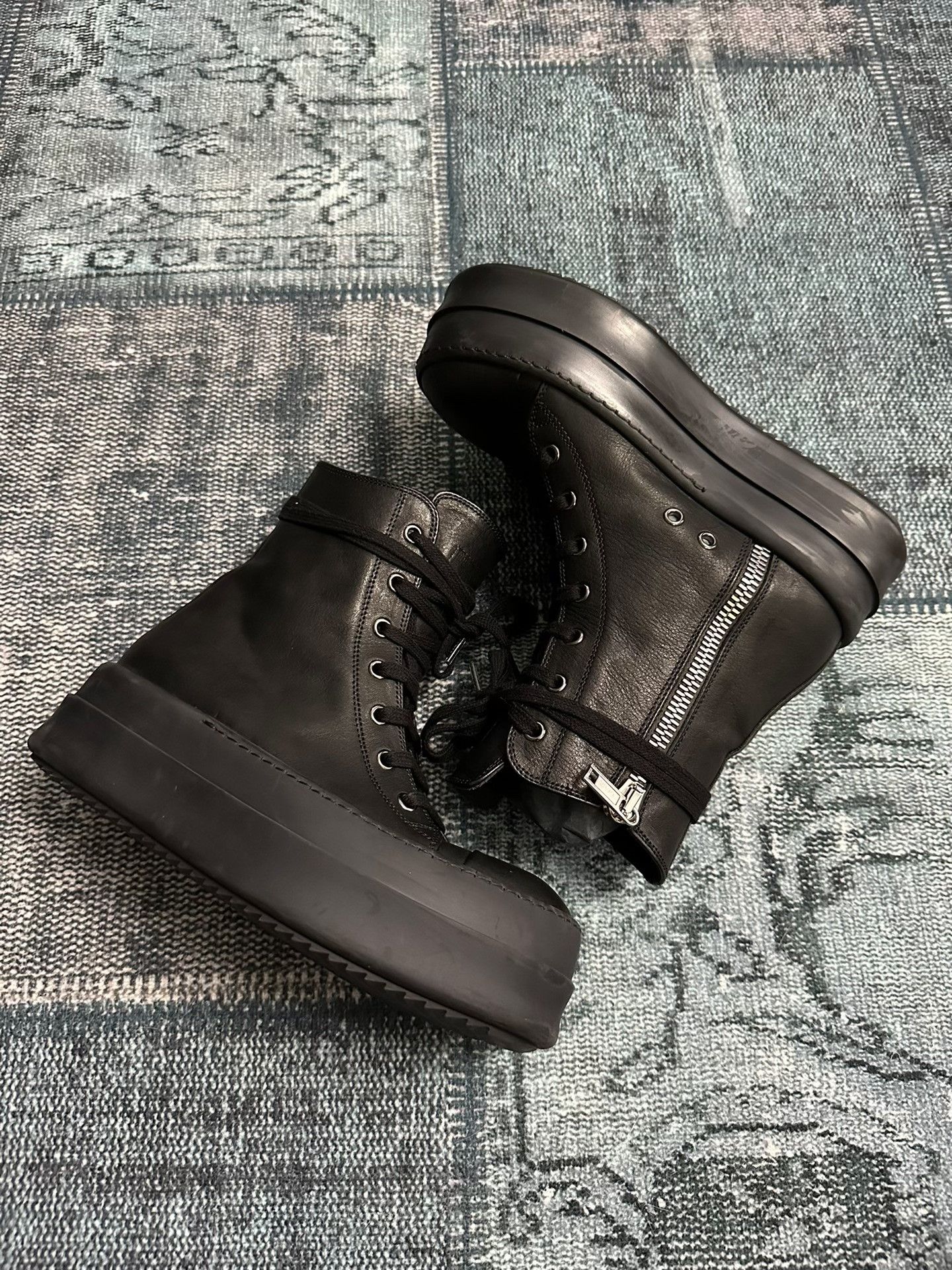Rick Owens Rick Owens Main Line Black Thick Sole Boots Size US 5 / IT 35 - 2 Thumbnail