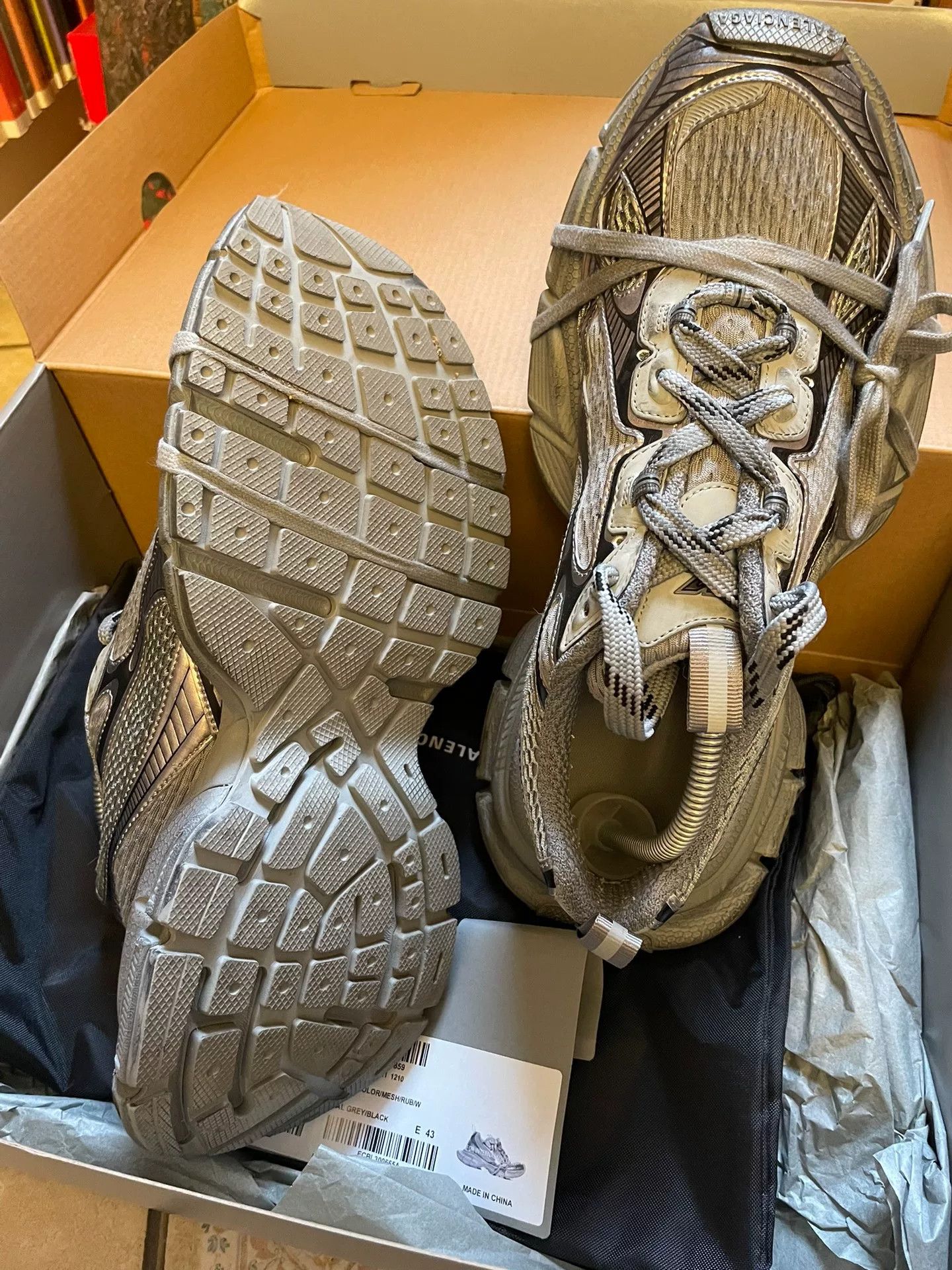 Balenciaga Balenciaga Size 43 Authentic Shoes Size US 10 / EU 43 - 2 Thumbnail