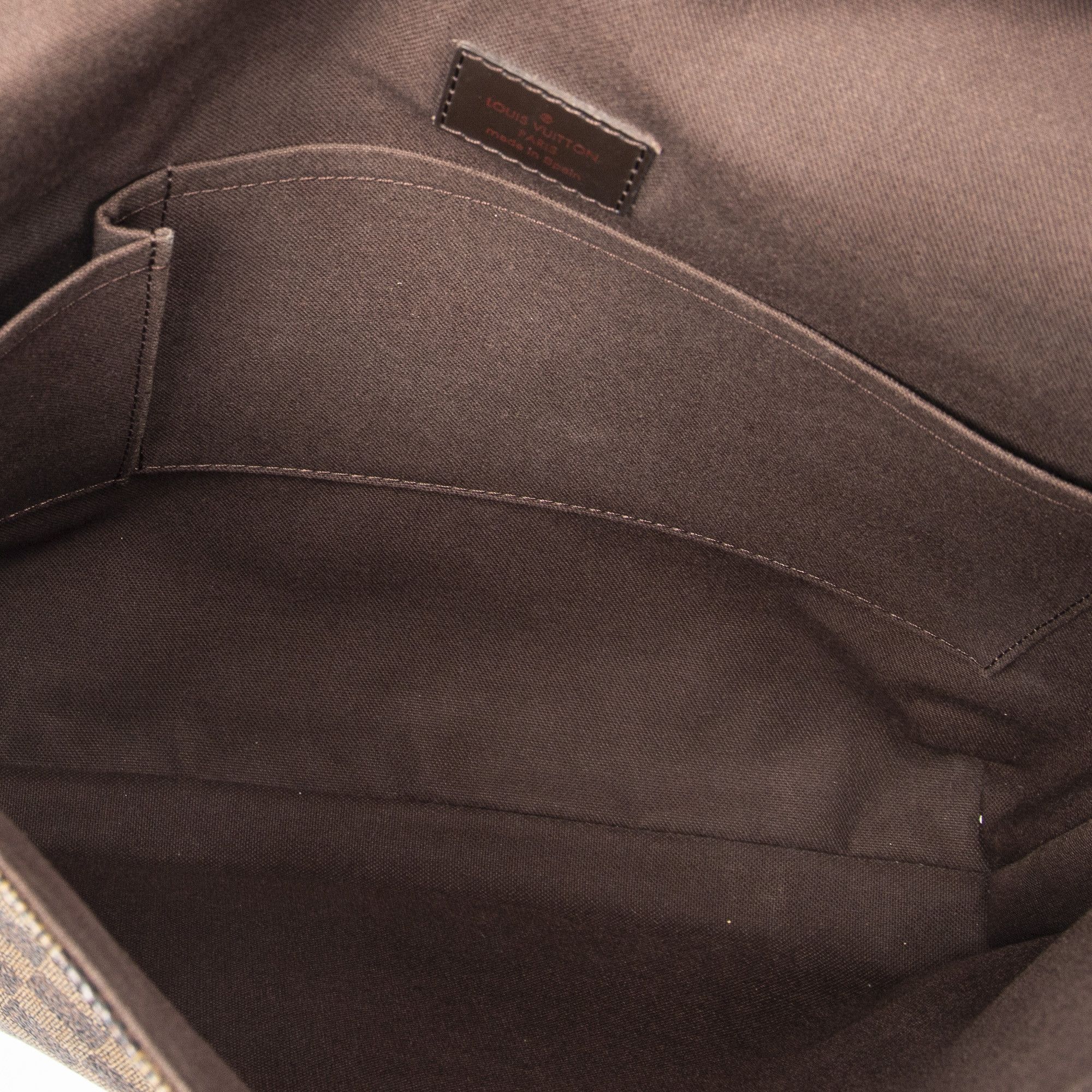 Louis Vuitton Brooklyn MM Size ONE SIZE - 9 Thumbnail