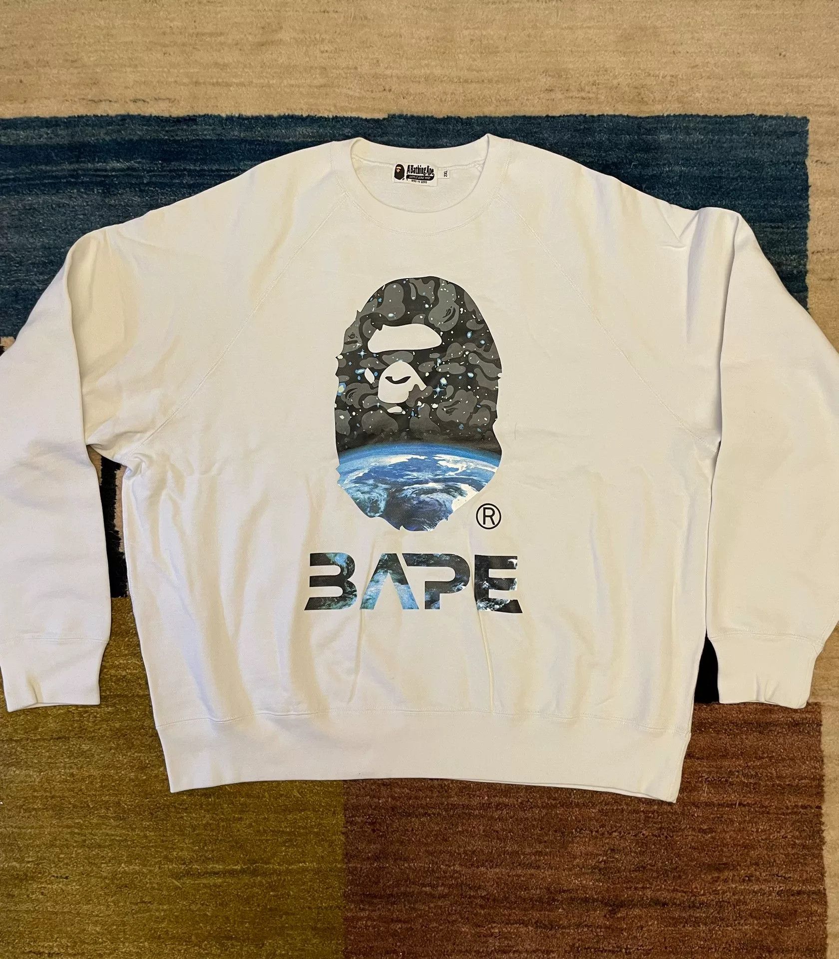 Bape Bape Galaxy Camo Crewneck Sweatshirt Size US XXL / EU 58 / 5 - 2 Thumbnail
