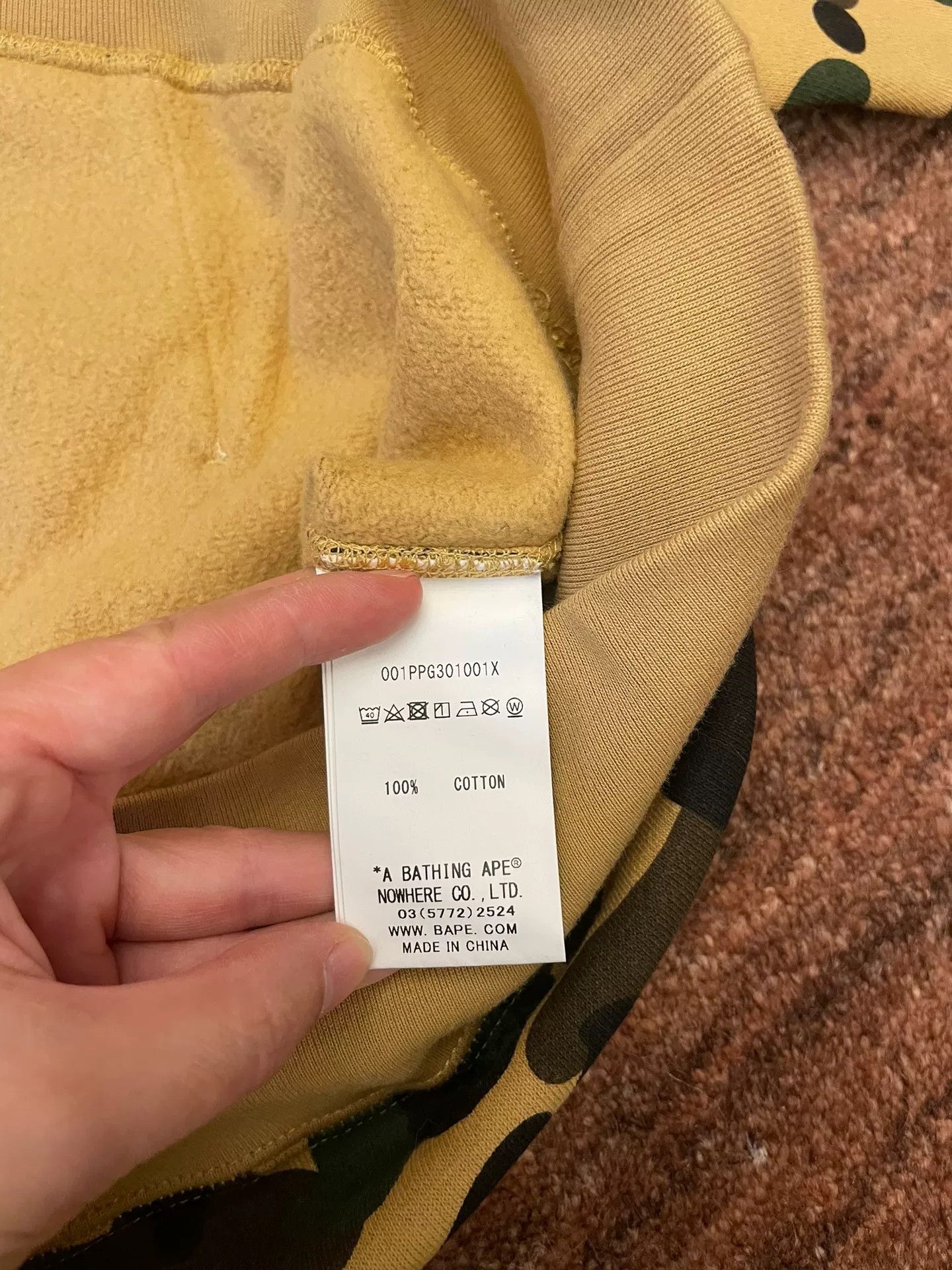 Bape Bape Classic Yellow Camo Ape Hoodie Size US XXL / EU 58 / 5 - 7 Thumbnail