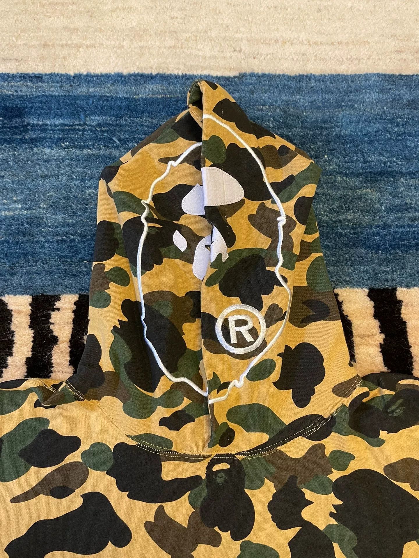 Bape Bape Classic Yellow Camo Ape Hoodie Size US XXL / EU 58 / 5 - 3 Thumbnail