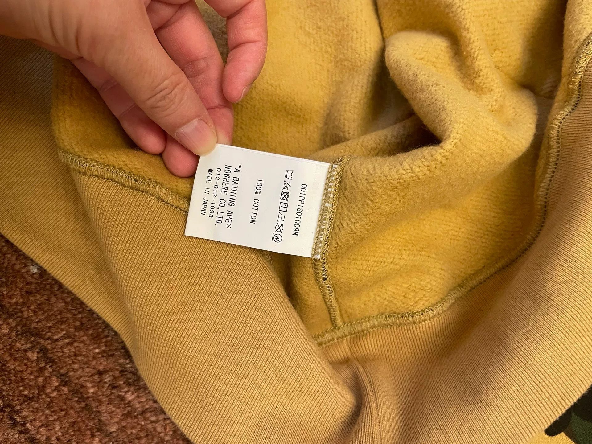 Bape Bape Classic Yellow Camo Letter Hoodie Size US XXL / EU 58 / 5 - 4 Thumbnail