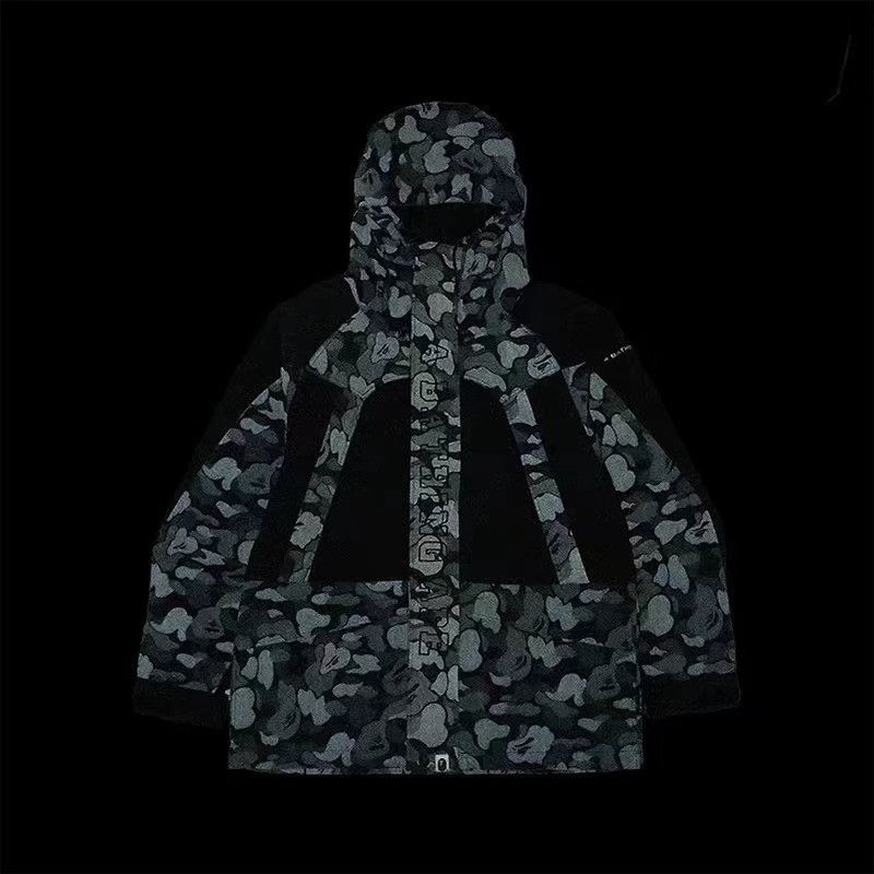 Bape Bape Polka Dot Camo Reflective Jacket Size US XL / EU 56 / 4 - 2 Thumbnail