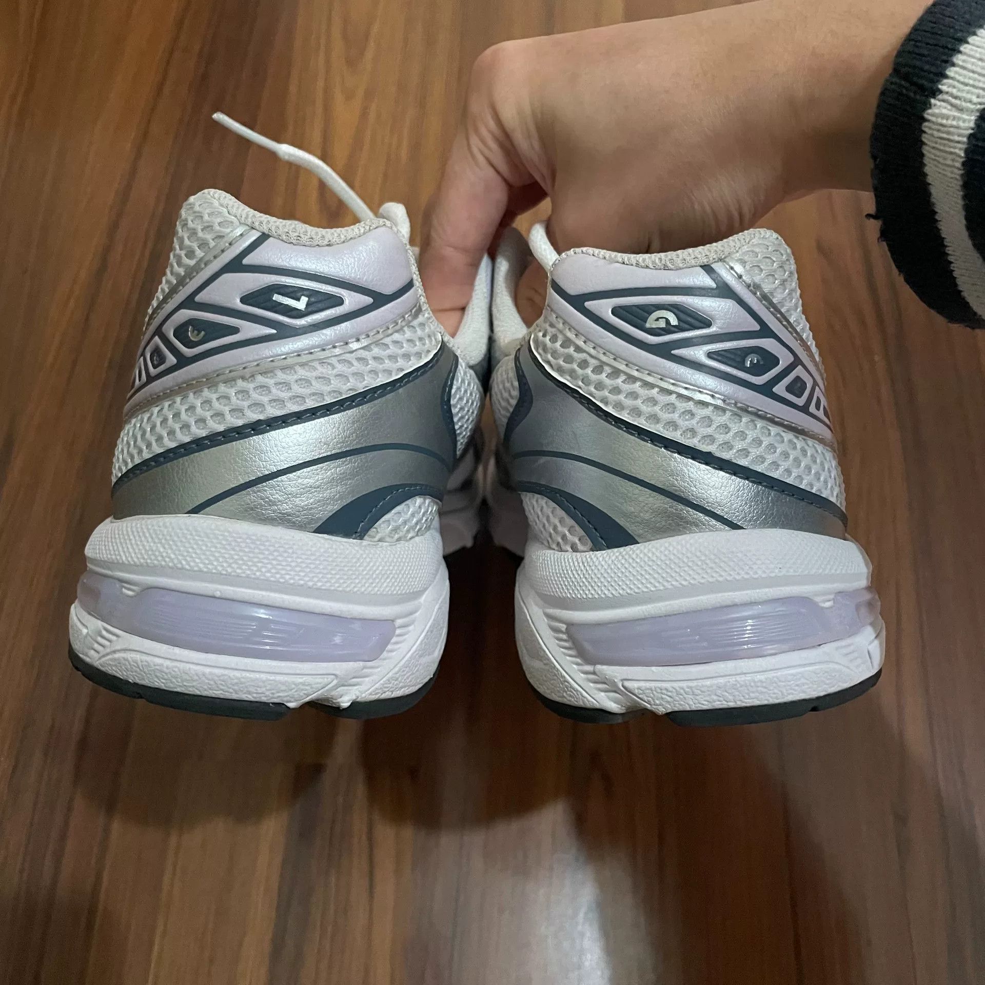 Asics ASICS GEL 1130 Running Shoes Size US 9 / EU 42 - 5 Thumbnail