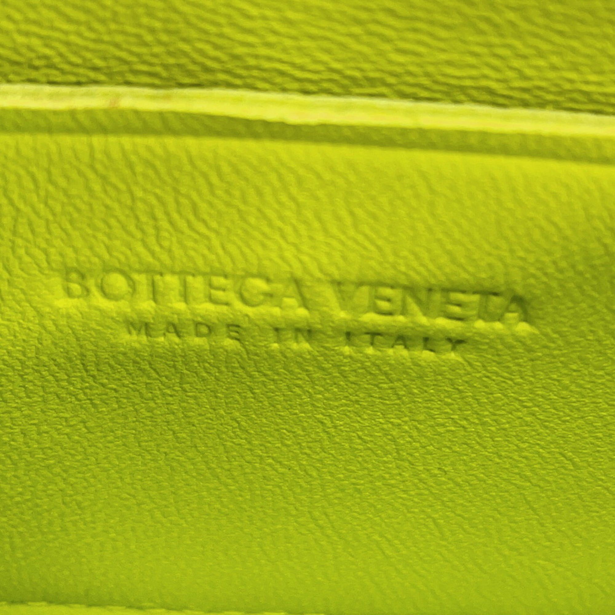 Bottega Veneta Candy Cassette Shoulder Bag in Lambskin 666688 Handbags