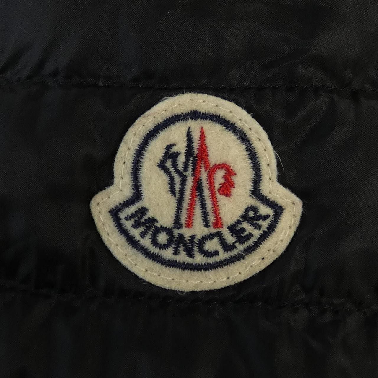 Moncler Moncler Moncler BARBEL 53048 Down Coat Textile Outerwear BARBEL DUTY FREE for USA Size ONE SIZE - 8 Thumbnail