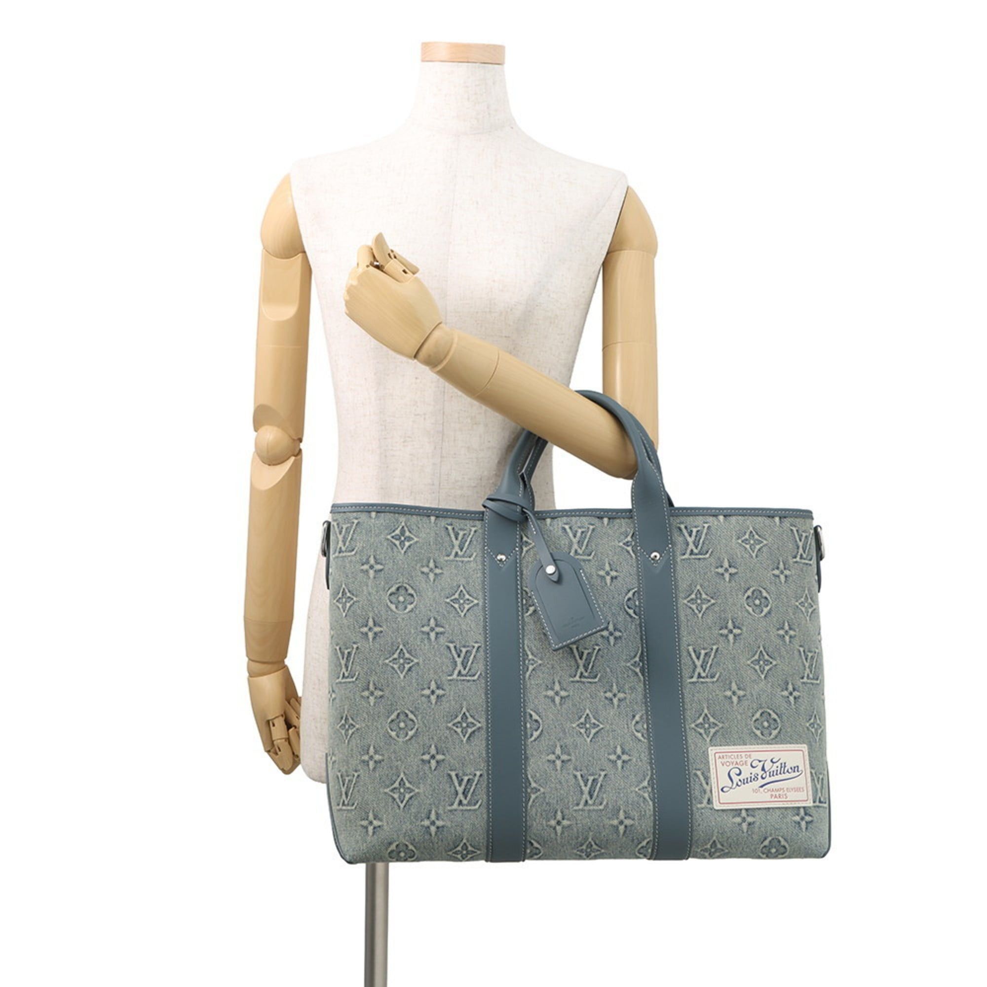 Louis Vuitton Monogram Washed Denim Weekend Tote NM M22537, a 2-way shoulder bag, and Bag.