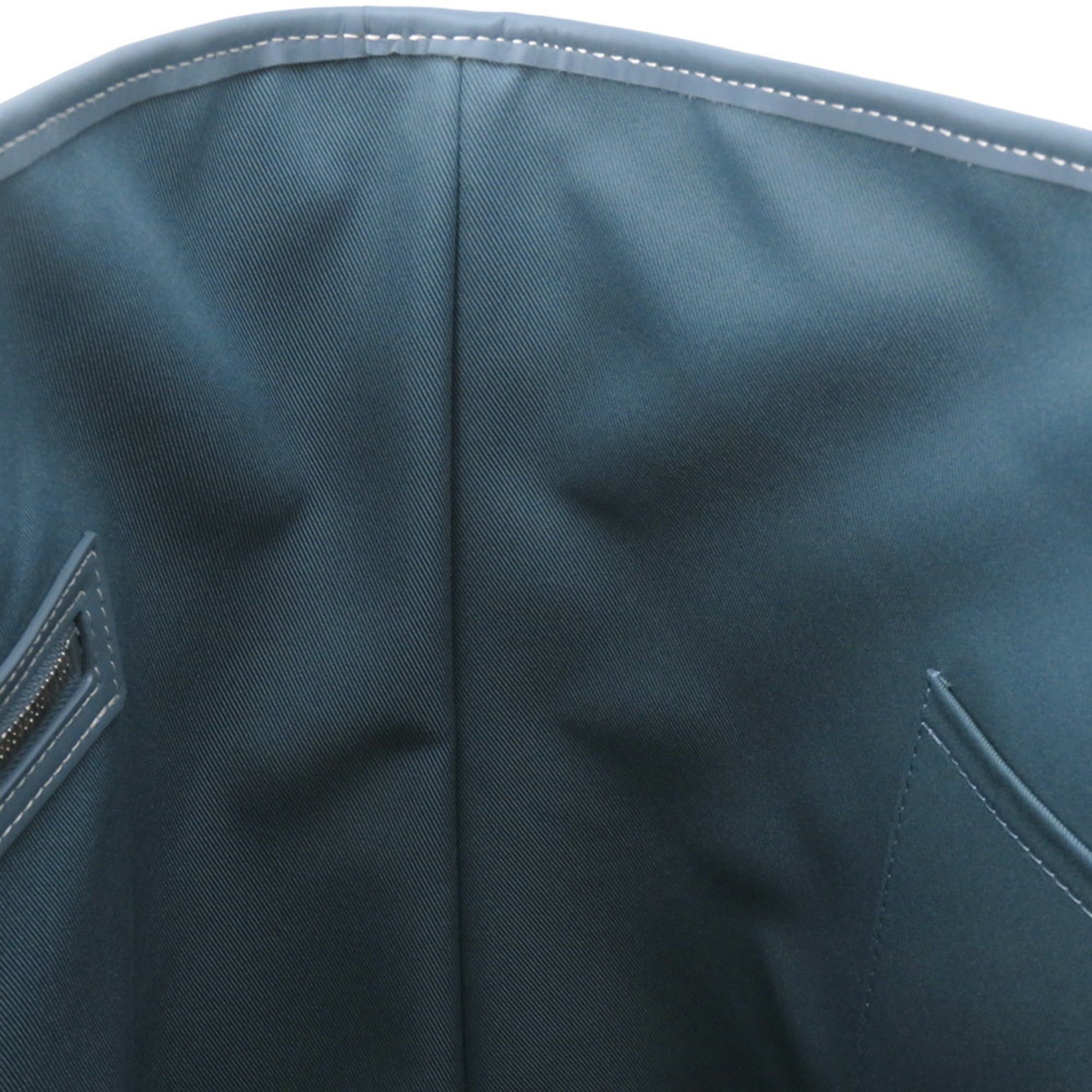Louis Vuitton Monogram Washed Denim Weekend Tote NM M22537, a 2-way shoulder bag, and Bag.