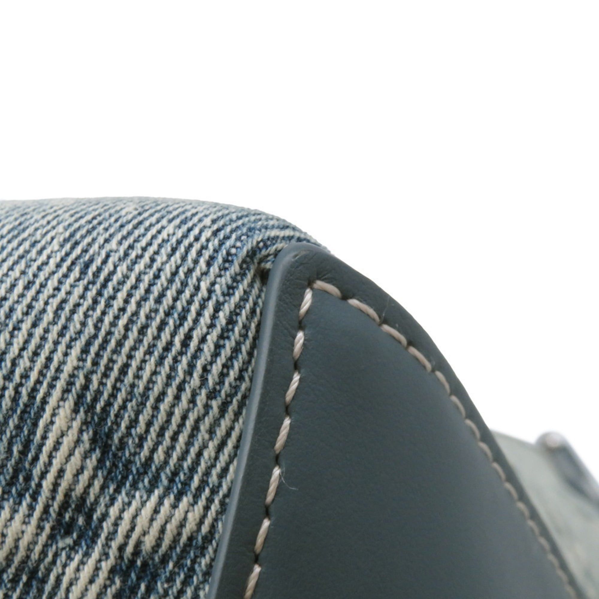 Louis Vuitton Monogram Washed Denim Weekend Tote NM M22537, a 2-way shoulder bag, and Bag.
