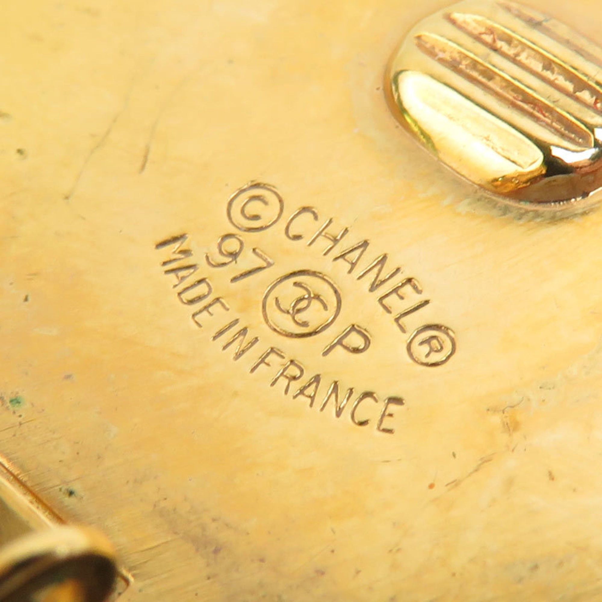 Chanel CHANEL Coco Mark Metal Earrings in Porcelain and Yellow Gold, Women's, Free Shipping, e60286 Size ONE SIZE - 7 Thumbnail