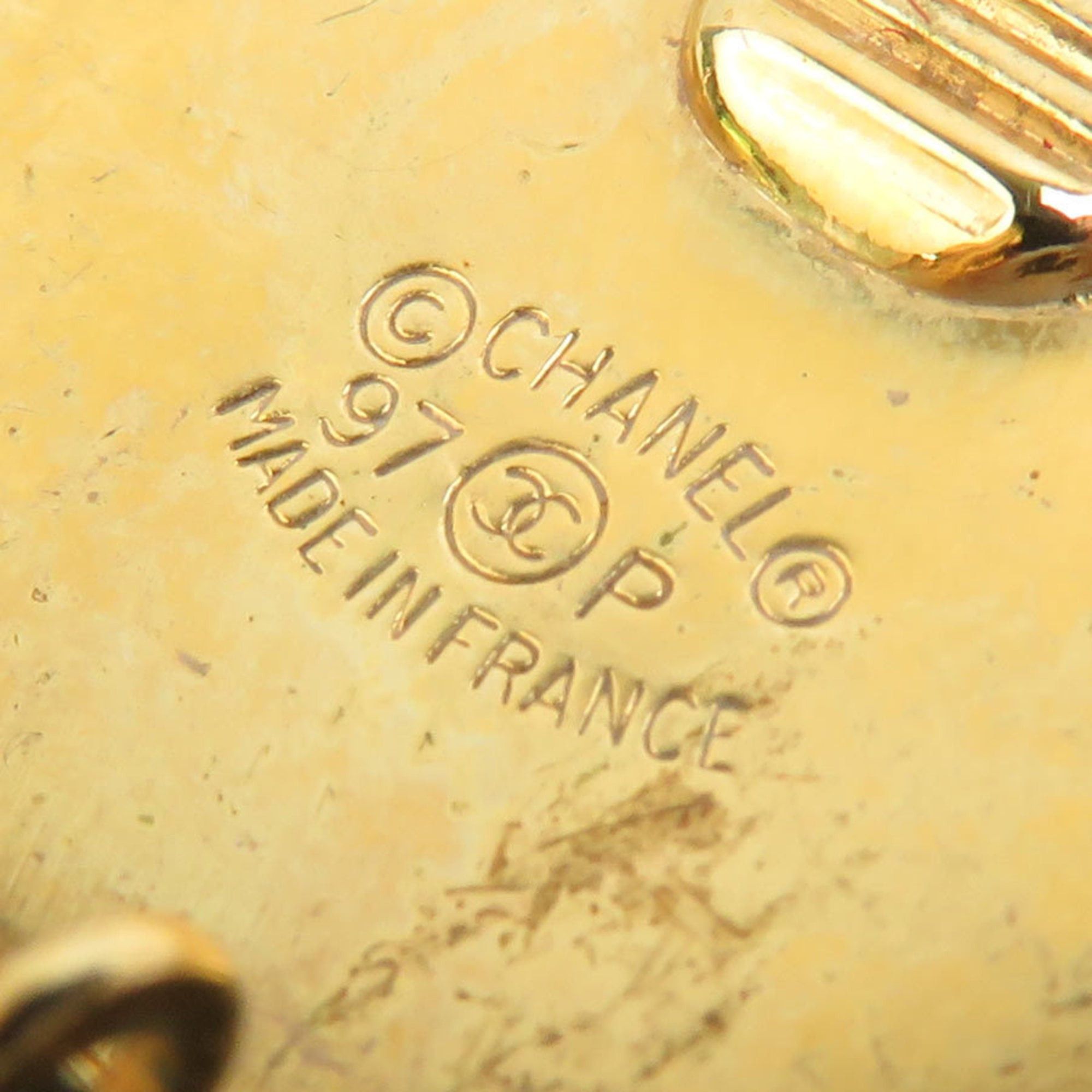 Chanel CHANEL Coco Mark Metal Earrings in Porcelain and Yellow Gold, Women's, Free Shipping, e60286 Size ONE SIZE - 8 Thumbnail