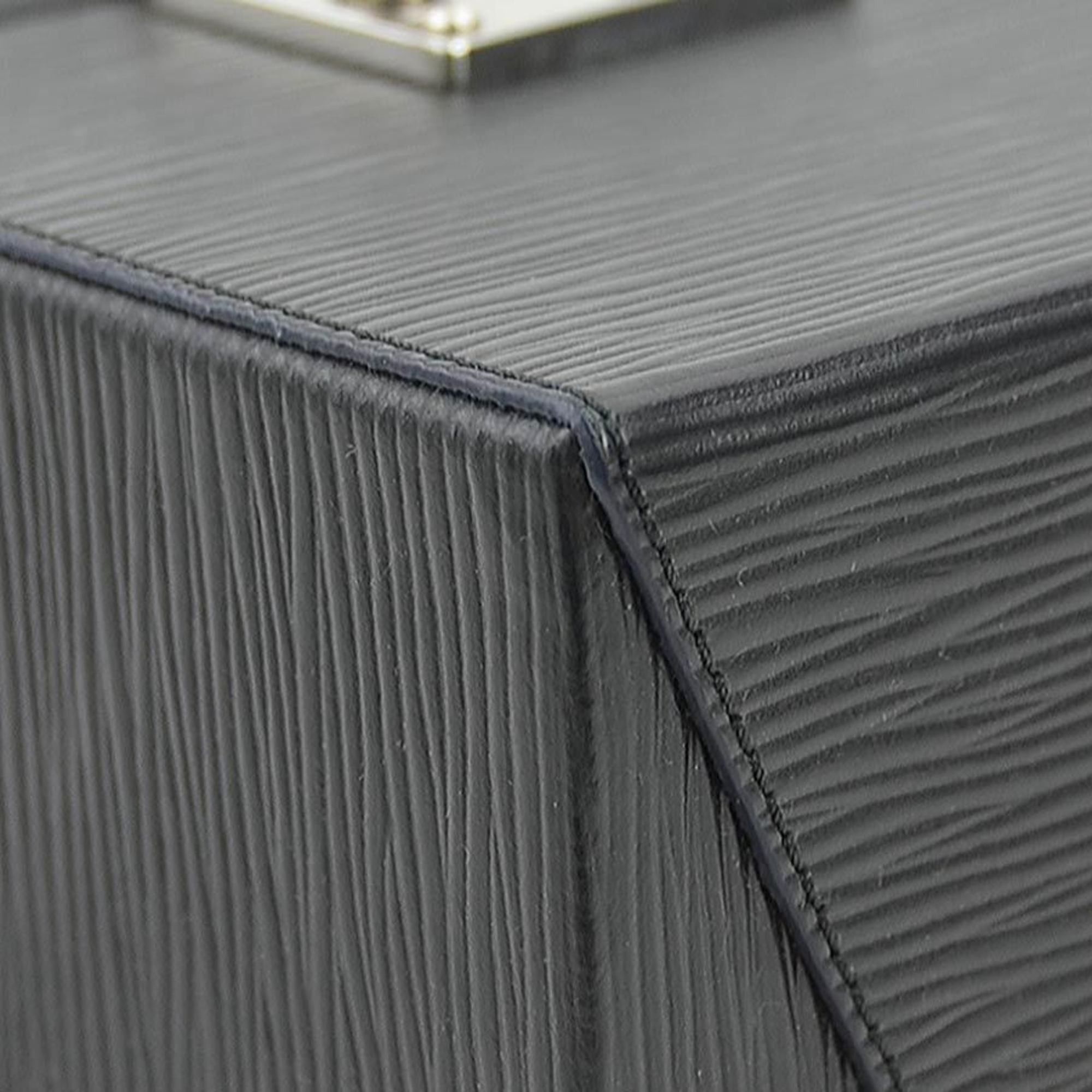 Louis Vuitton Louis Vuitton Epi Leather Vanity Bag in Bleecker Box, Leather, Noir, Women's, M52703, Free Shipping, 90118i Size ONE SIZE - 7 Thumbnail