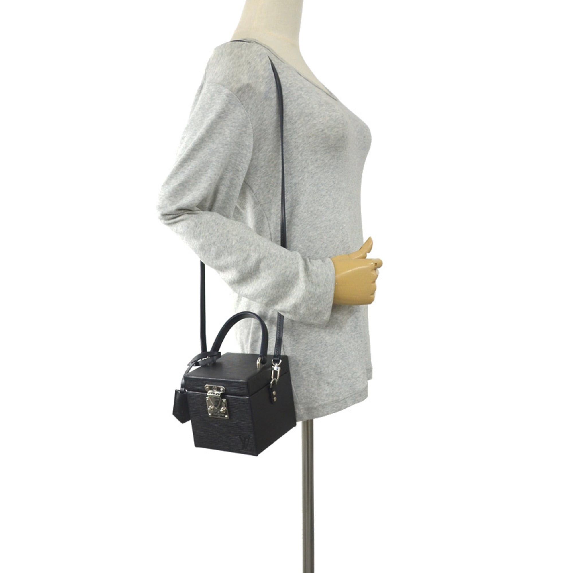 Louis Vuitton Louis Vuitton Epi Leather Vanity Bag in Bleecker Box, Leather, Noir, Women's, M52703, Free Shipping, 90118i Size ONE SIZE - 16 Thumbnail