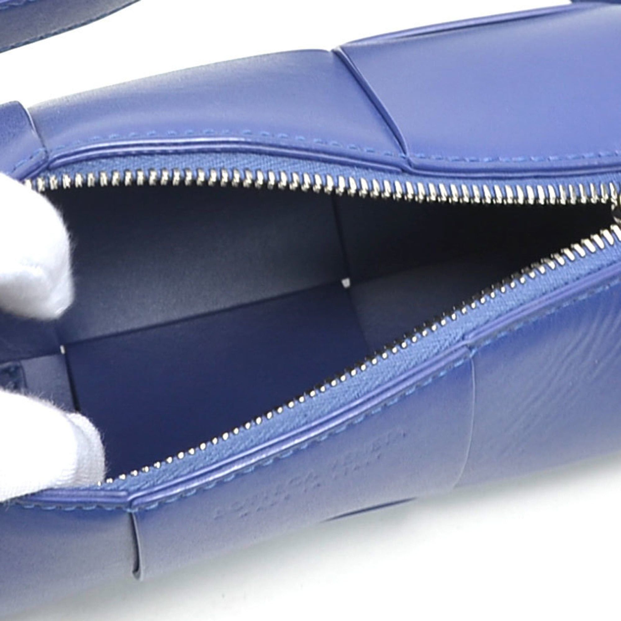 Bottega Veneta Bottega Veneta Maxi Intrecciato Small Canetto Leather Shoulder Bag in Blue for Men and Women, Free Shipping (r10865a) Size ONE SIZE - 5 Thumbnail