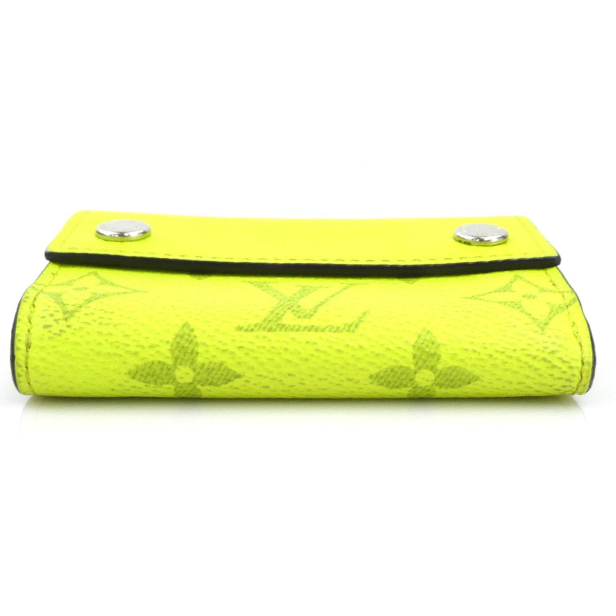 Louis Vuitton Louis Vuitton Taiga Lama Discovery Tri-fold Wallet, Compact Leather, Green Yellow and Silver, Men's, M67629, Free Shipping, e61503 Size ONE SIZE - 3 Thumbnail