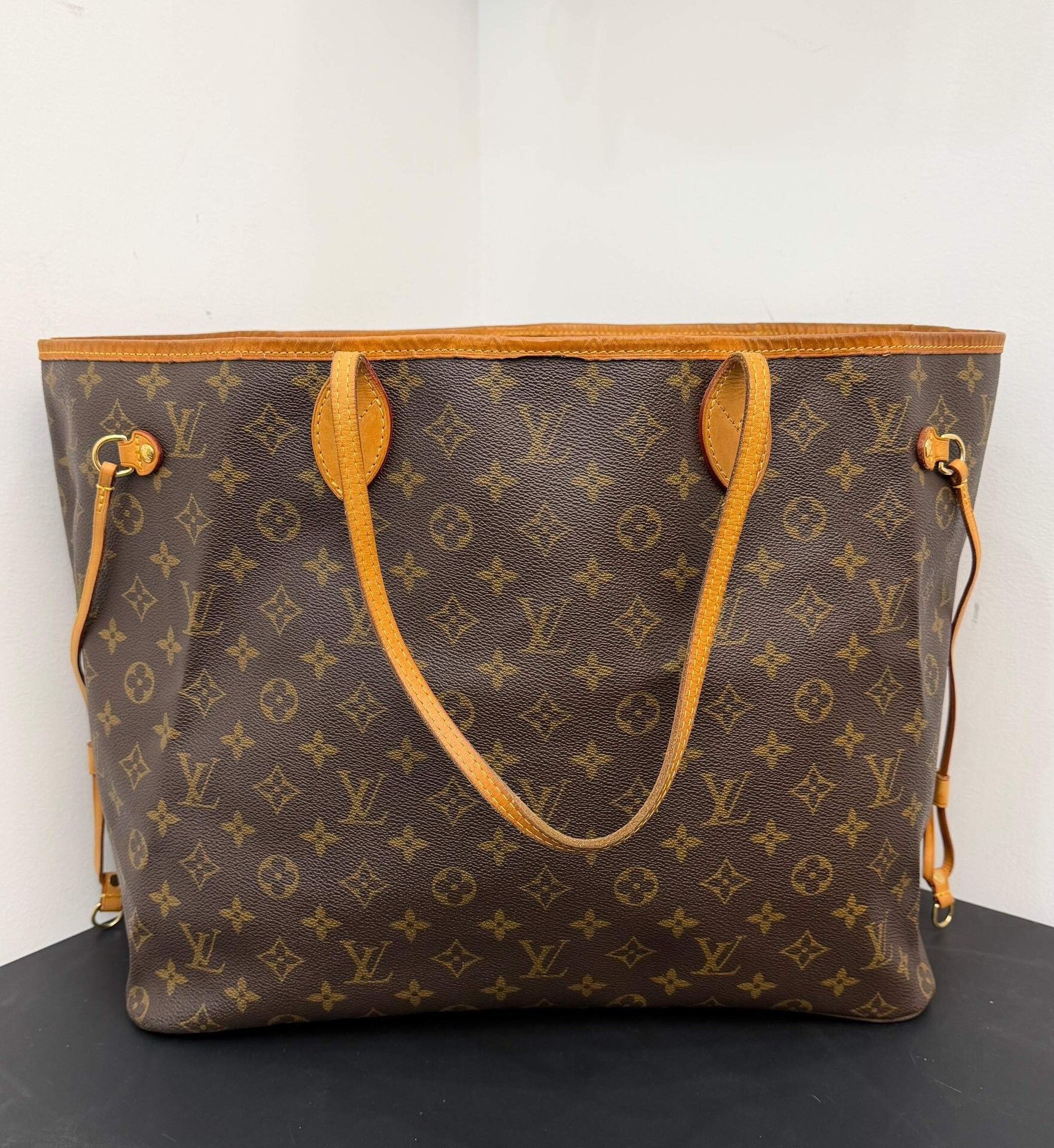 Louis Vuitton LV Neverfull Large Monogram Tote Size ONE SIZE - 2 Thumbnail
