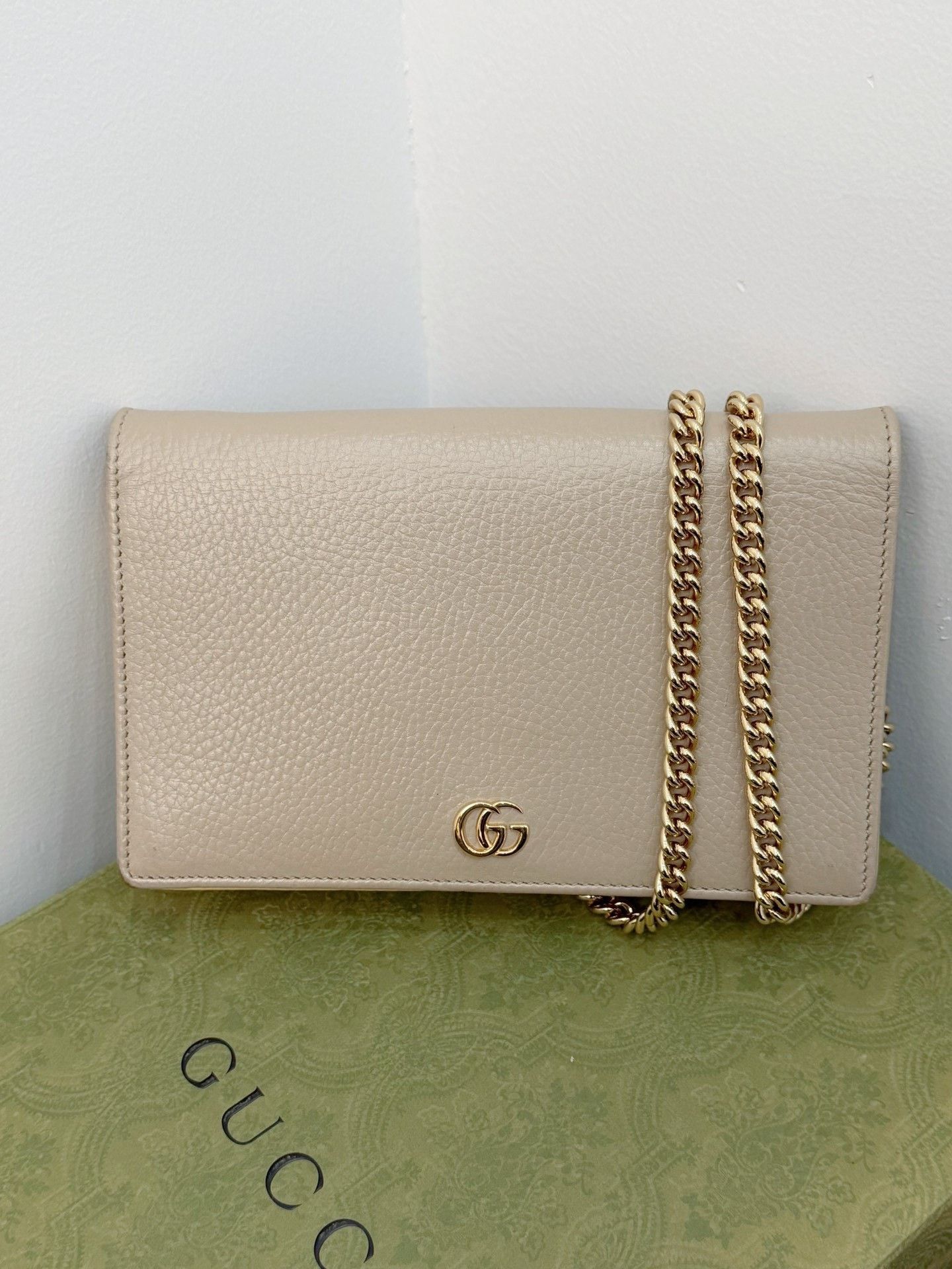 Gucci Gucci GG Marmont Shoulder Bag Size ONE SIZE - 3 Thumbnail