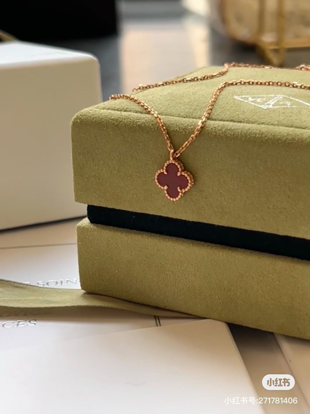 Van Cleef & Arpels Van Cleef Alhambra Carnelian Necklace Small Size ONE SIZE - 8 Thumbnail