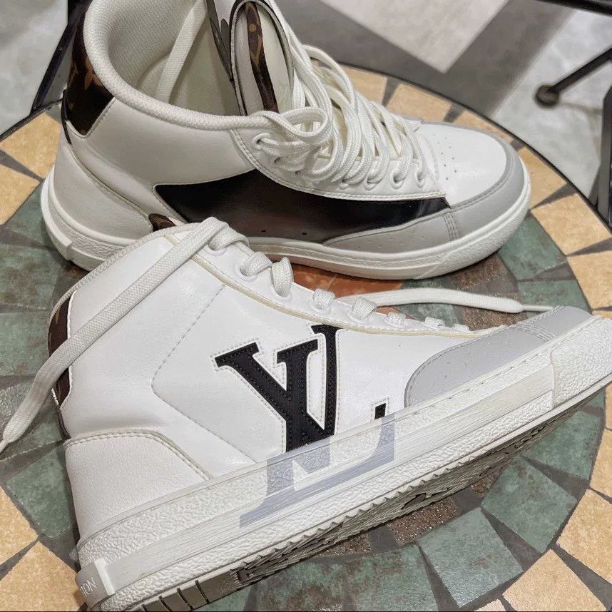 Louis Vuitton Louis Vuitton Charlie High-top Sneakers Size US 4 / IT 34 - 4 Thumbnail