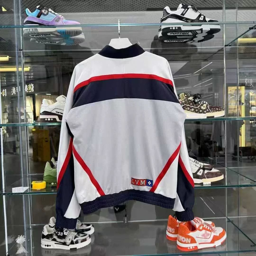 Louis Vuitton Louis Vuitton White XL Sports Jacket Size US XL / EU 56 / 4 - 2 Thumbnail