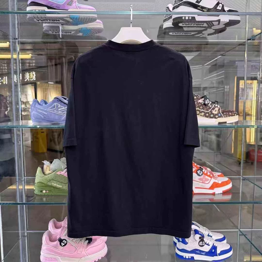 Balenciaga Balenciaga Reverse Print Letter Tee Size US L / EU 52-54 / 3 - 2 Thumbnail