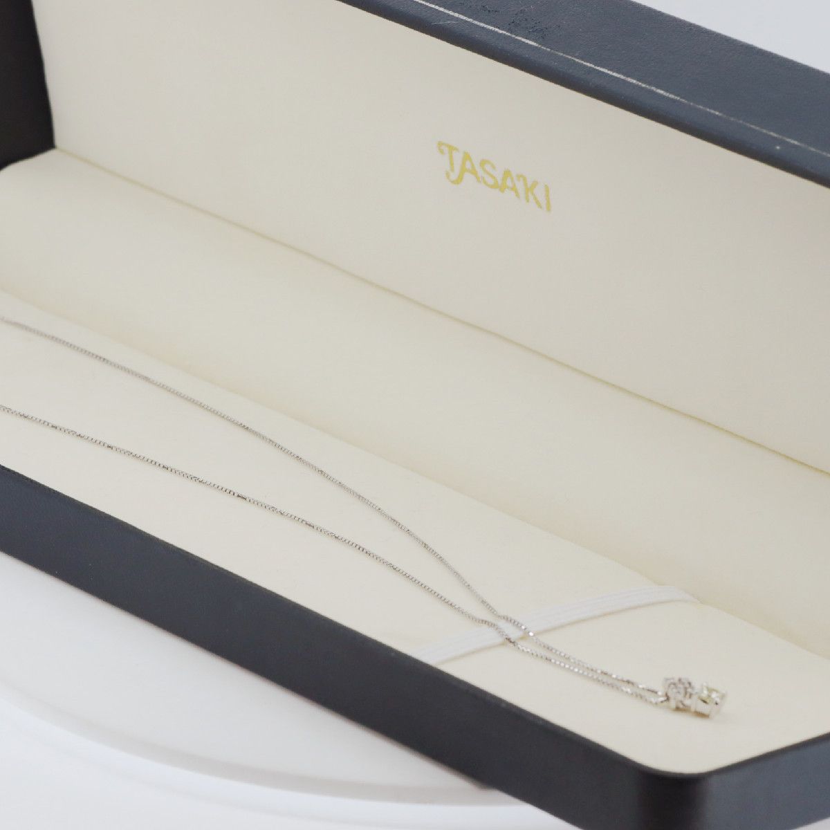 Other Tasaki Tasaki Au750 Diamond Necklace Precious Metal Necklace DUTY FREE for USA Size ONE SIZE - 7 Thumbnail