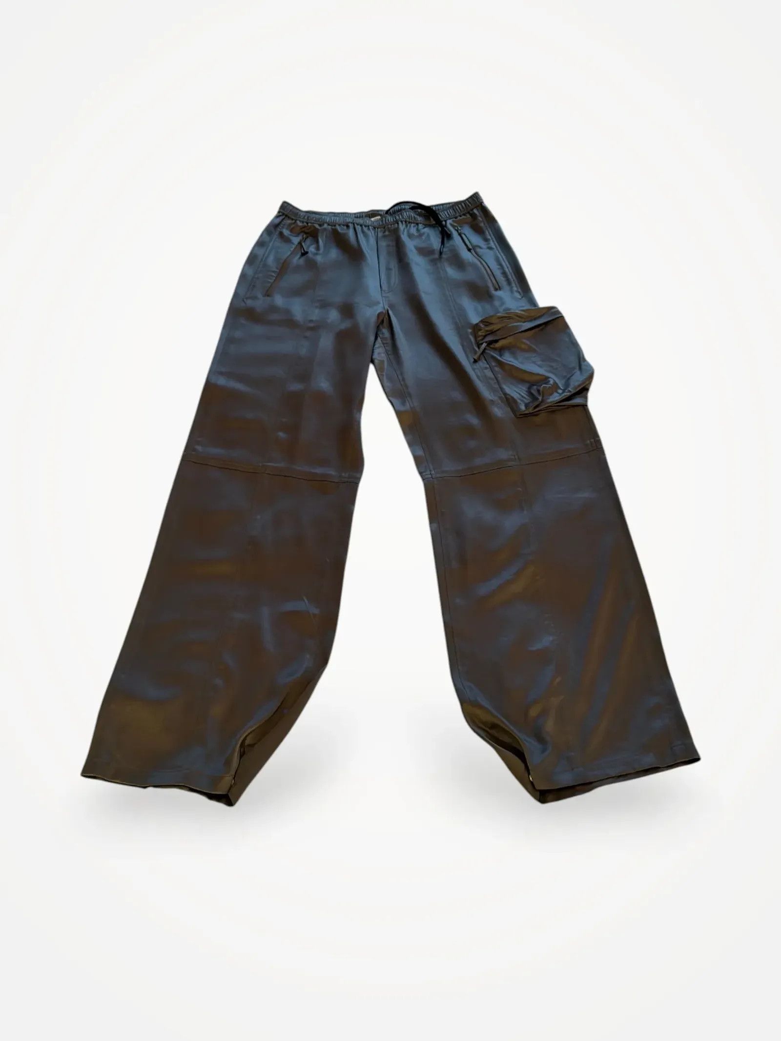 Filippa K Filippa K Shiny Cargo Trackpants Pants Size 28" / US 6 / IT 42 - 2 Thumbnail