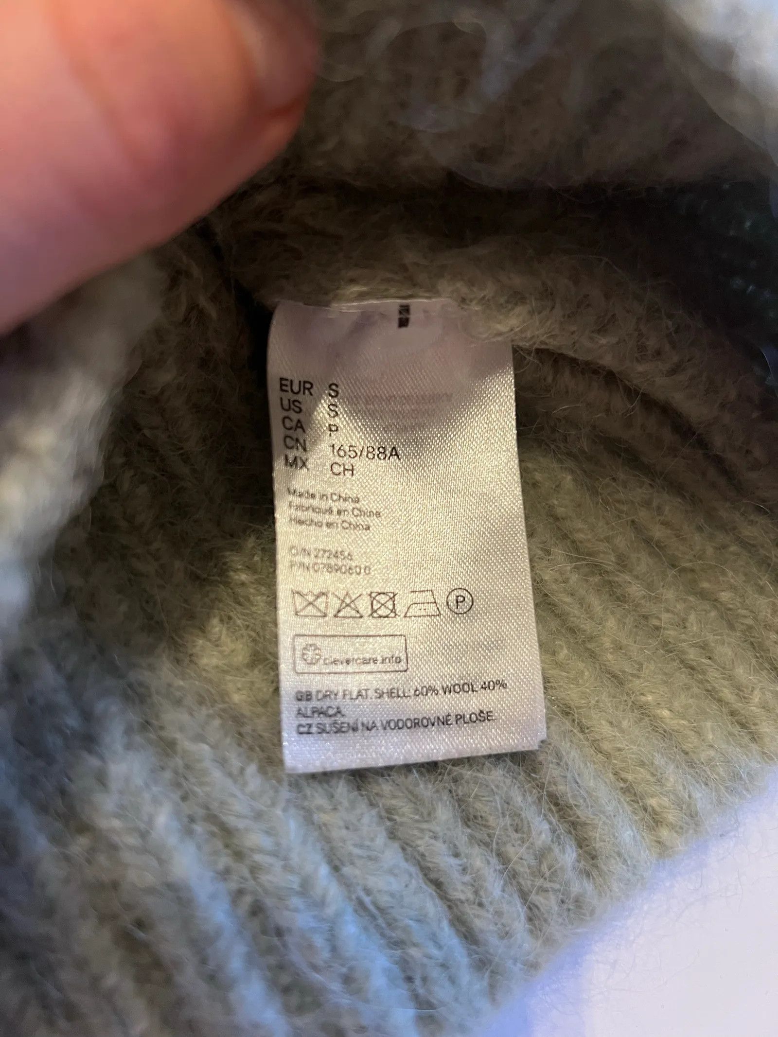H&M H&M STUDIO Sweater Size S / US 4 / IT 40 - 3 Thumbnail