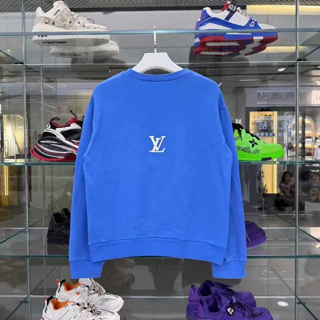 Louis Vuitton Louis Vuitton Letter Print Pullover Sweatshirt Size M / US 6-8 / IT 42-44 - 2 Thumbnail