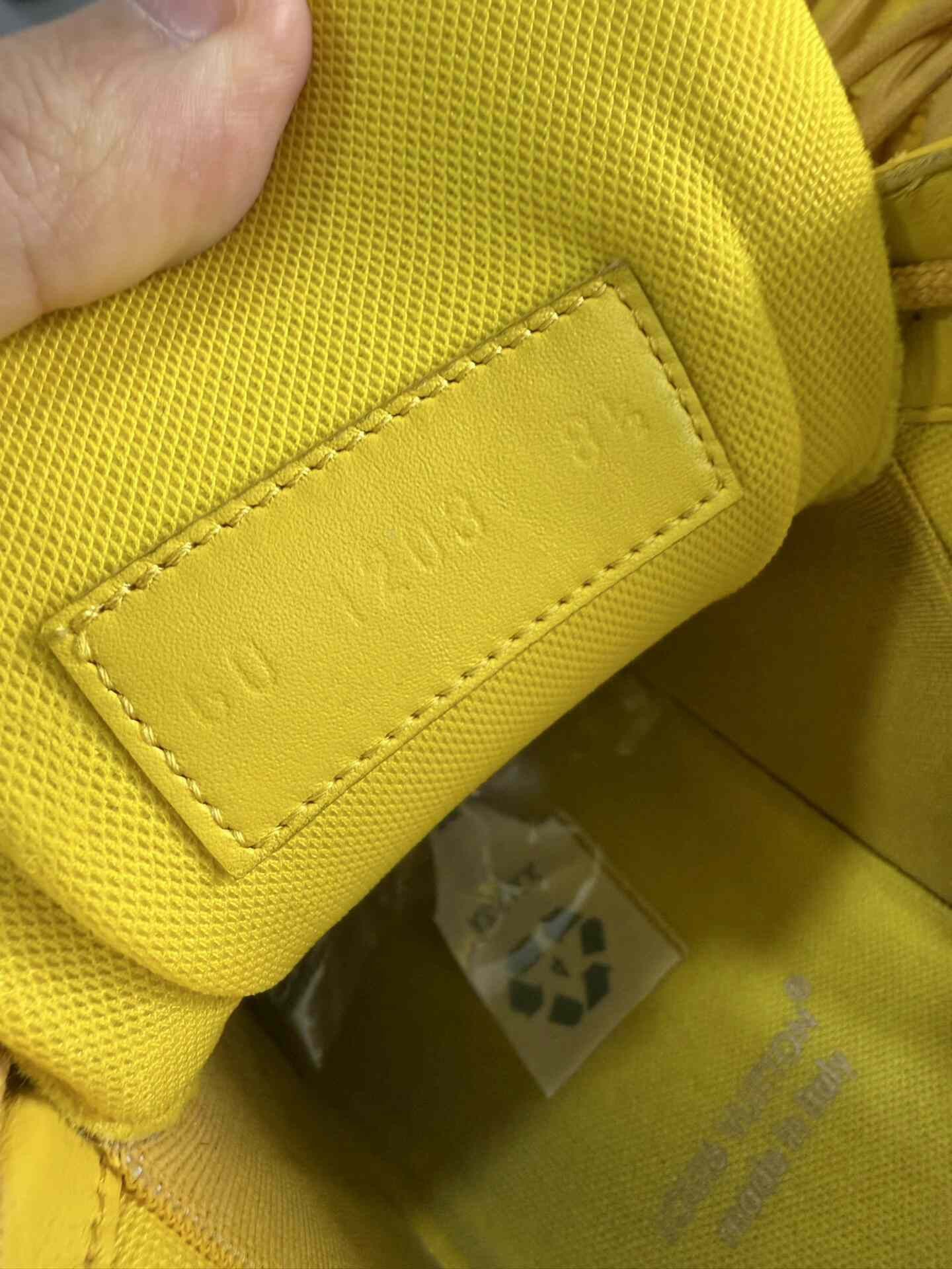 Louis Vuitton Louis Vuitton Yellow Croc Men's Shoes 42.5 Size US 9.5 / EU 42-43 - 5 Thumbnail
