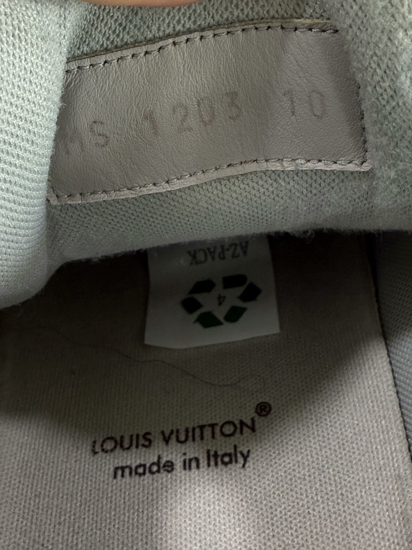 Louis Vuitton Louis Vuitton LV Trainer White Green Velcro Size US 10 / EU 43 - 5 Thumbnail