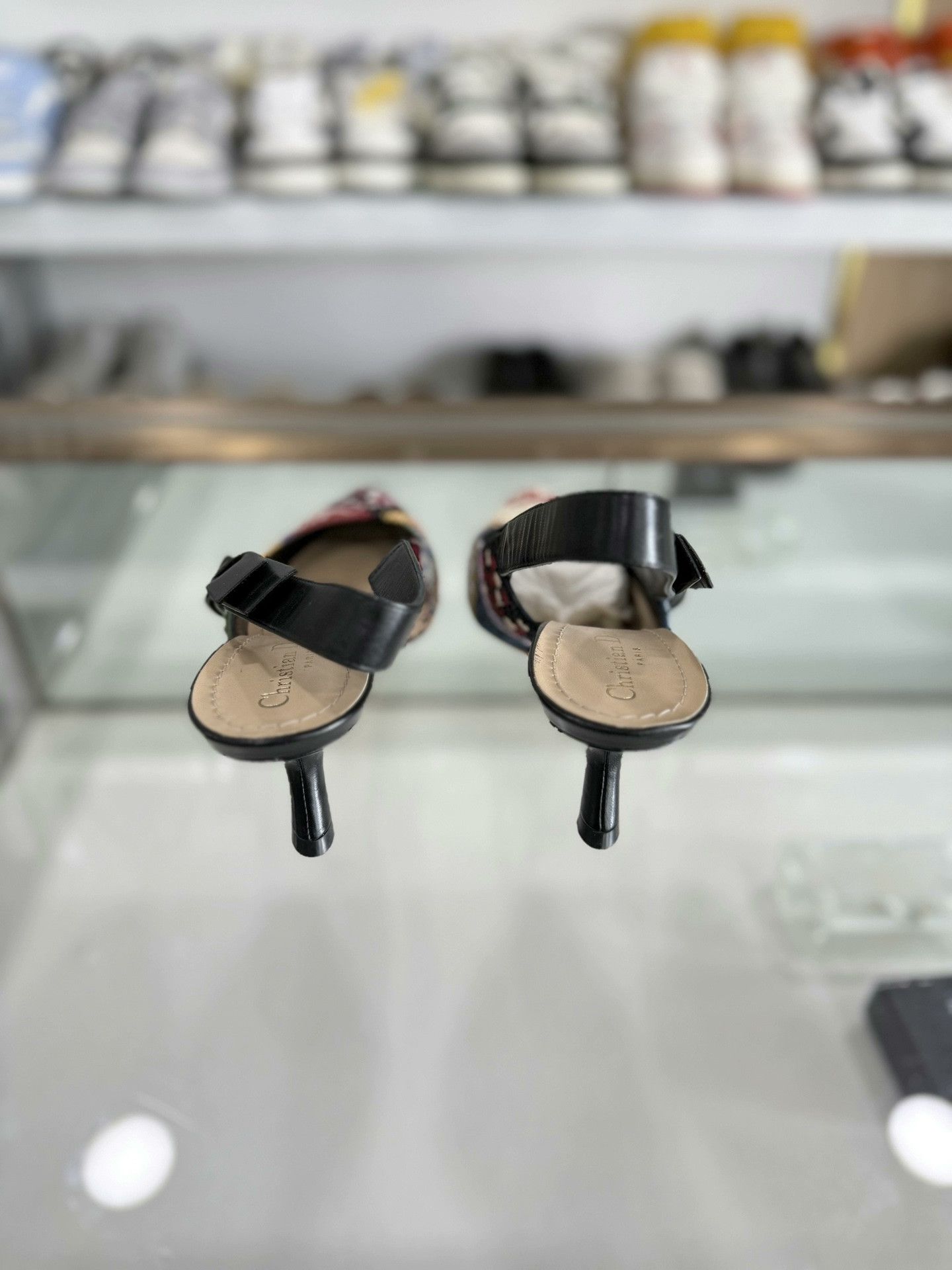 Dior Dior Floral Embroidery Low-Heel Sandals Size US 5 / IT 35 - 3 Thumbnail