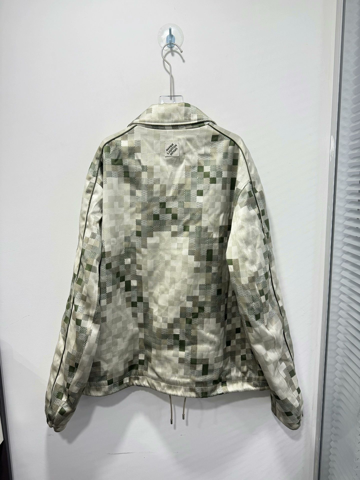 Louis Vuitton Louis Vuitton Camouflage Check Print Jacket Size US XL / EU 56 / 4 - 2 Thumbnail