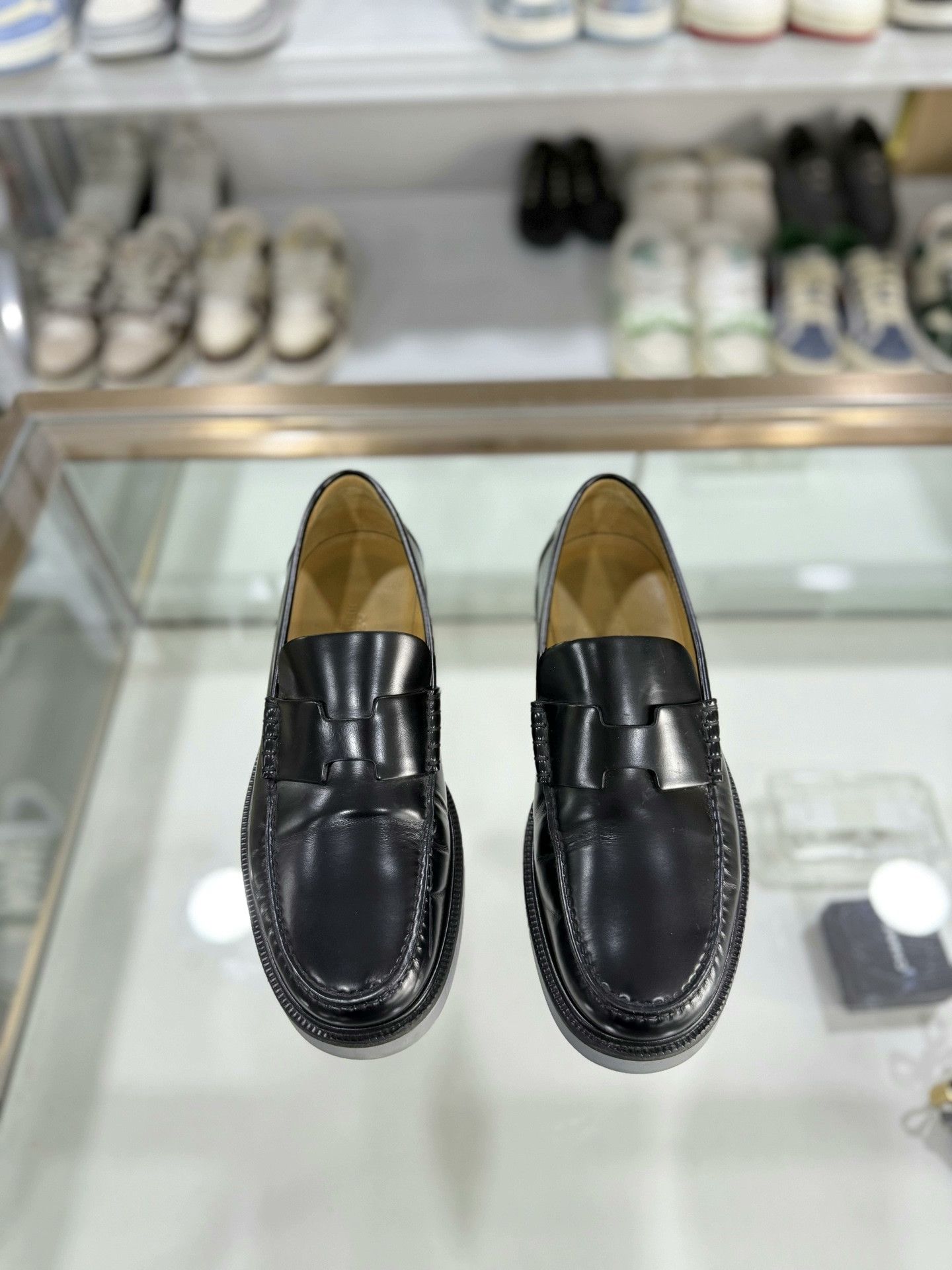 Hermes Hermes Men's Black Platform Loafers Size 40.5 Size US 7.5 / EU 40-41 - 2 Thumbnail